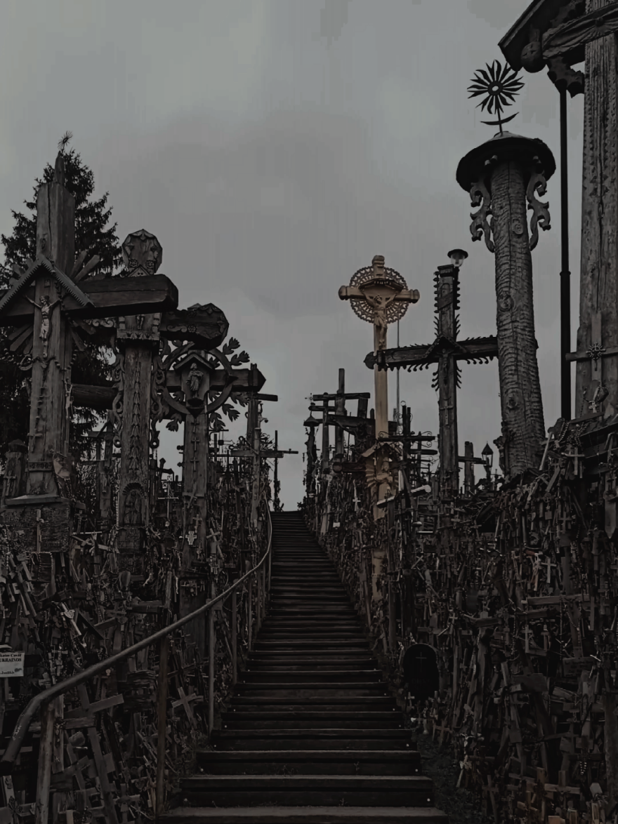 Гора Крестов (Hill of Crosses)