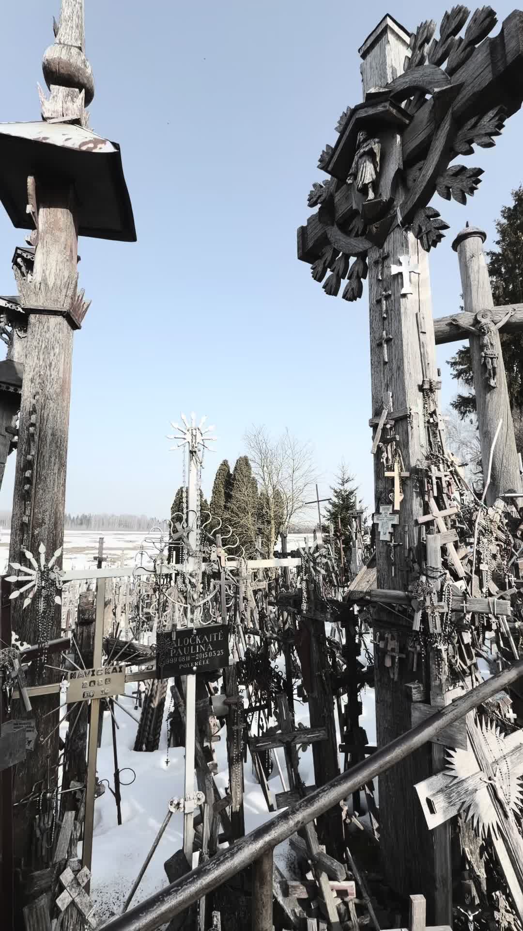Гора Крестов (Hill of Crosses)