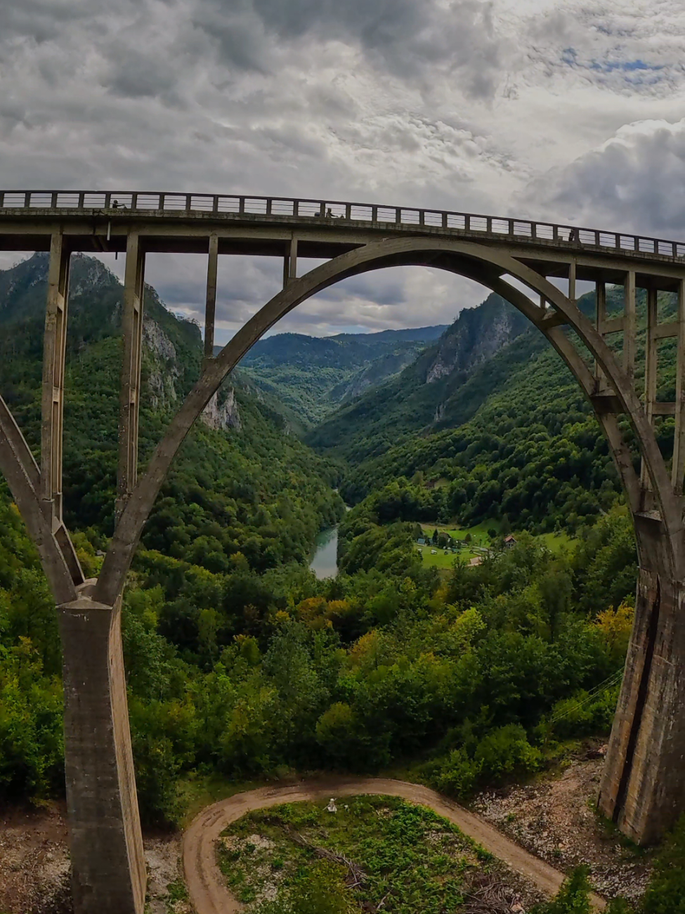 גשר טארה (Đurđevića Tara Bridge)
