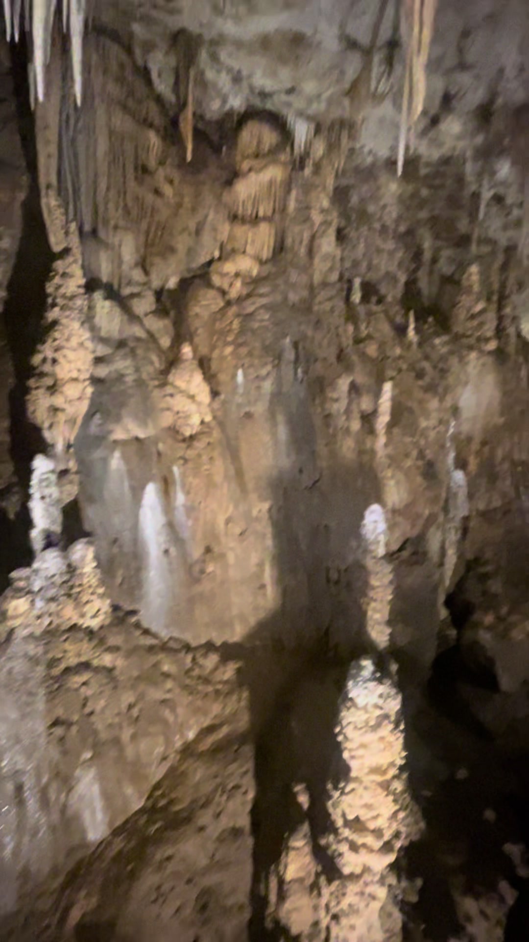 העיר התת-קרקעית (Labyrinth under Zelný trh)