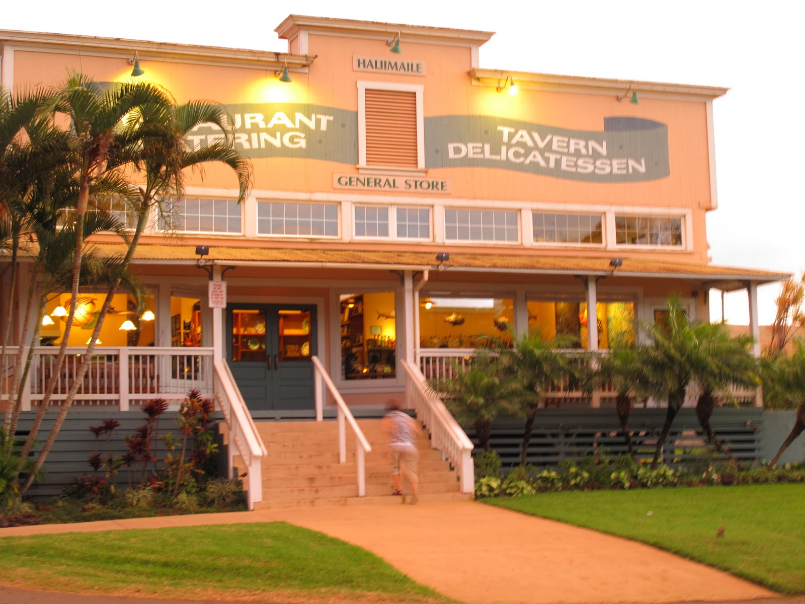 Picture for Hali'imaile General Store
