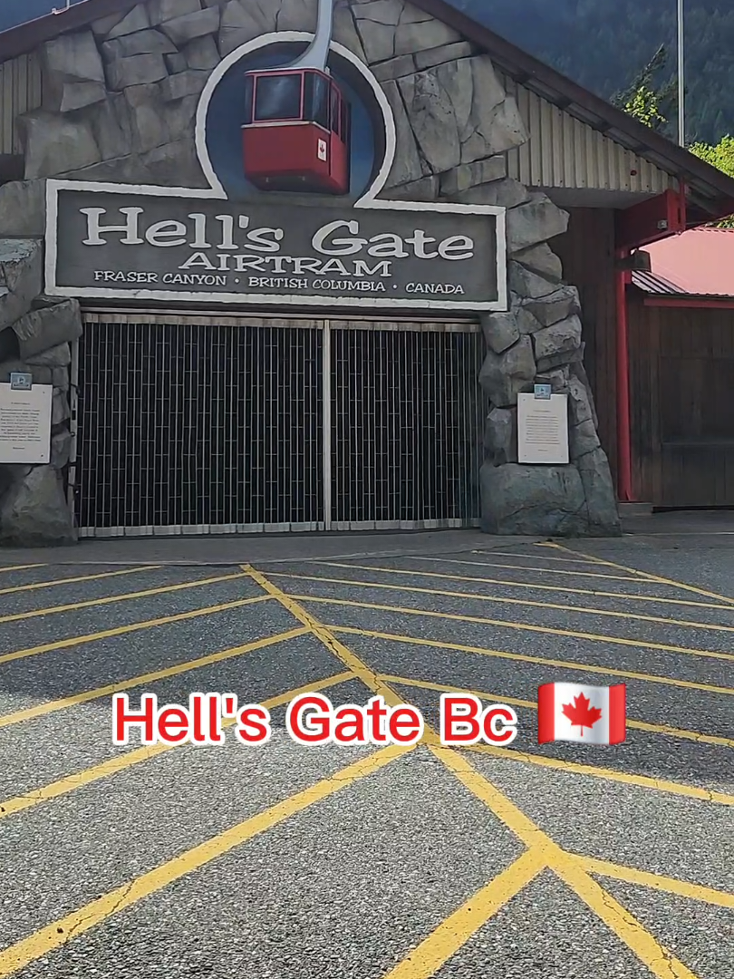 Hell's Gate Airtram (Fraser Canyon viewpoint)