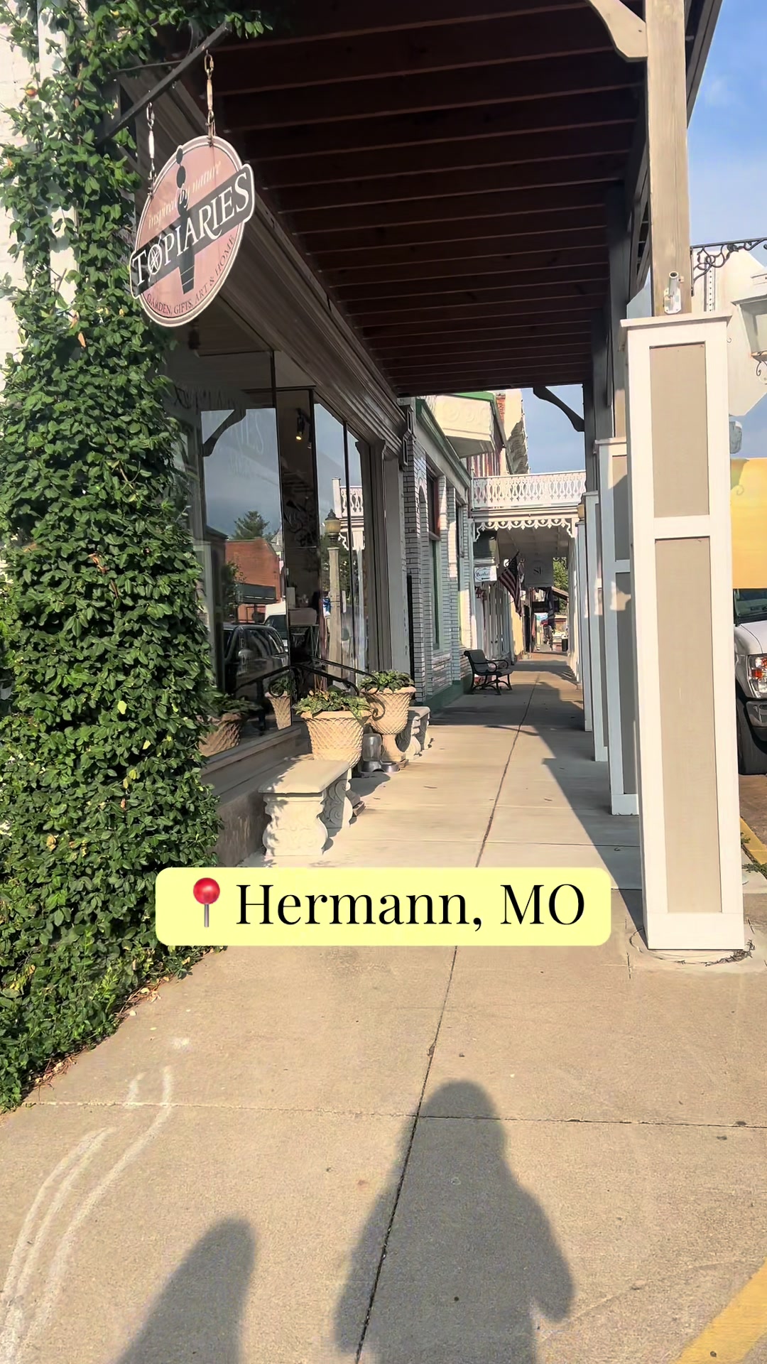 Hermann, MO (Missouri River valley wineries and historic district)