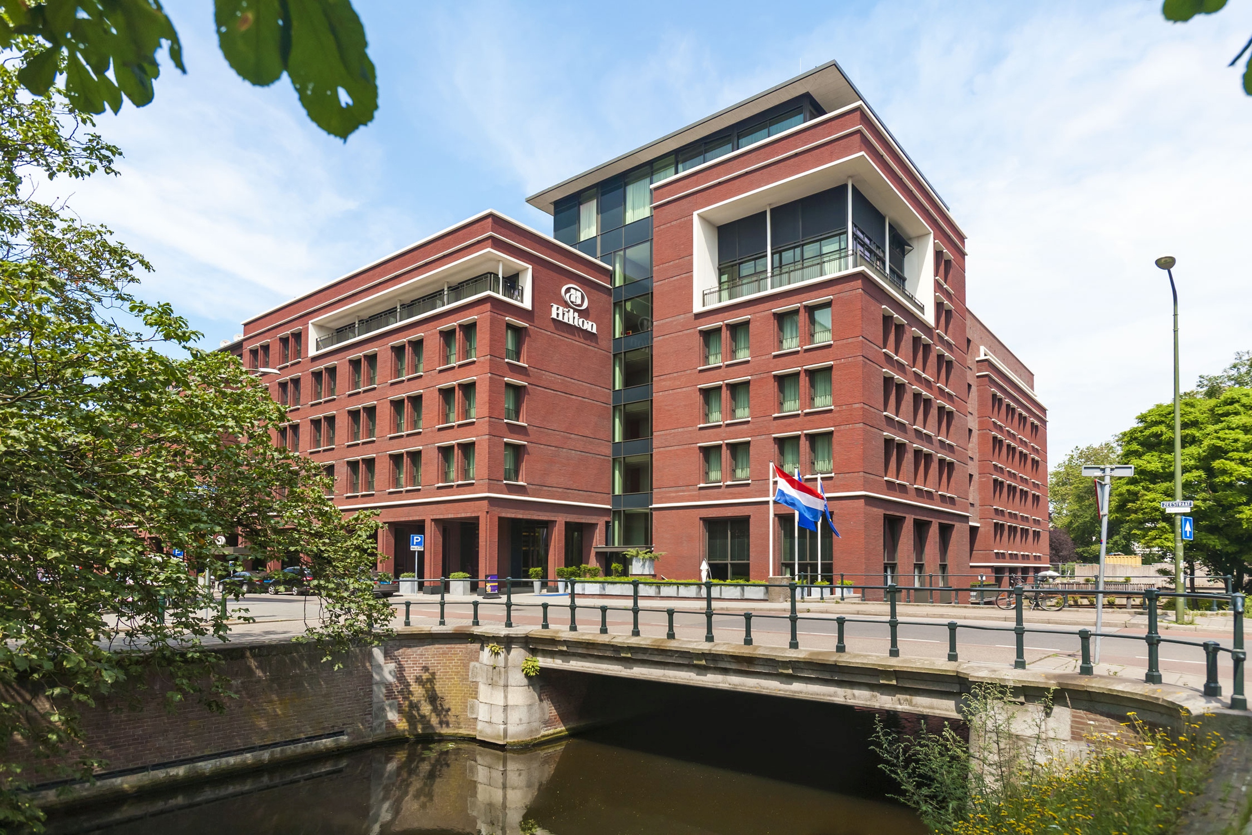 תמונה עבור Hilton The Hague