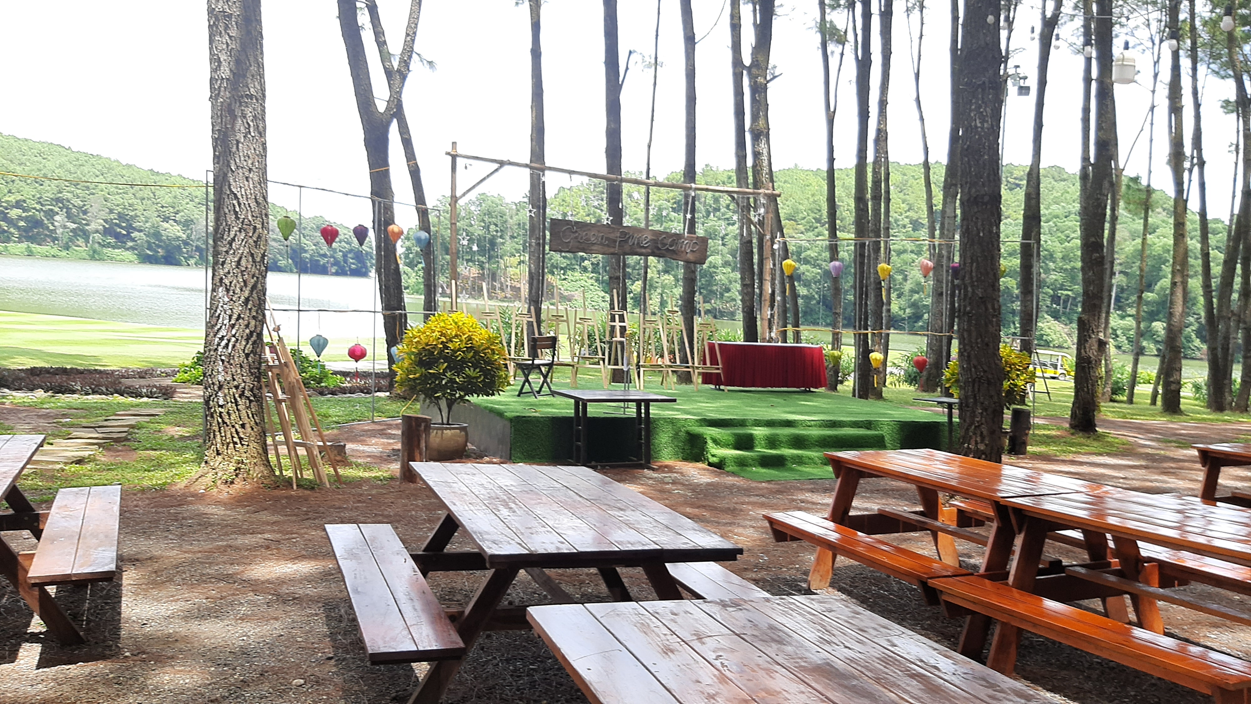 Dong Chuong Lake