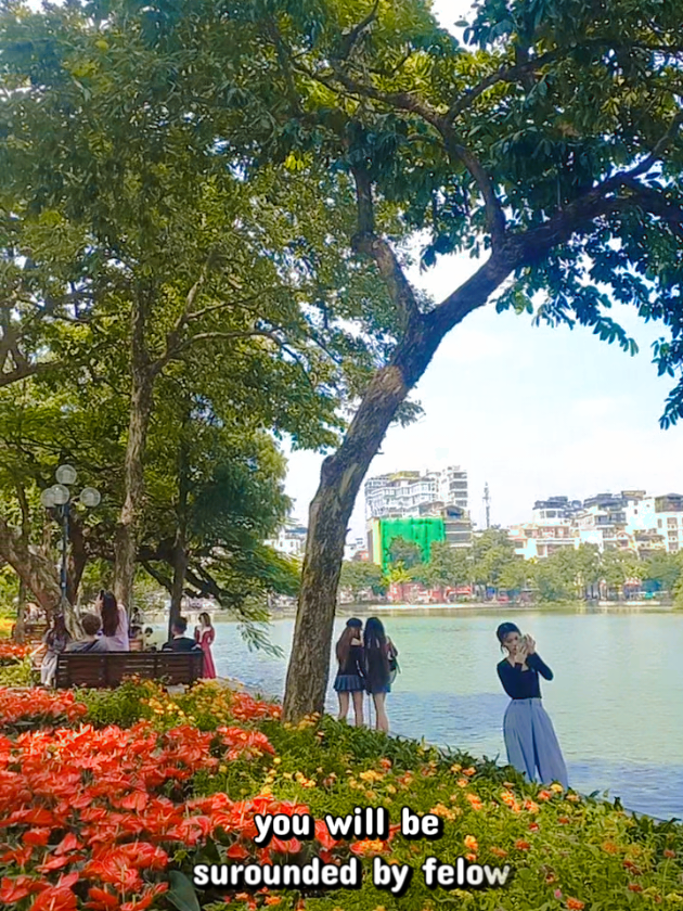 Hoan Kiem Lake Walking Street