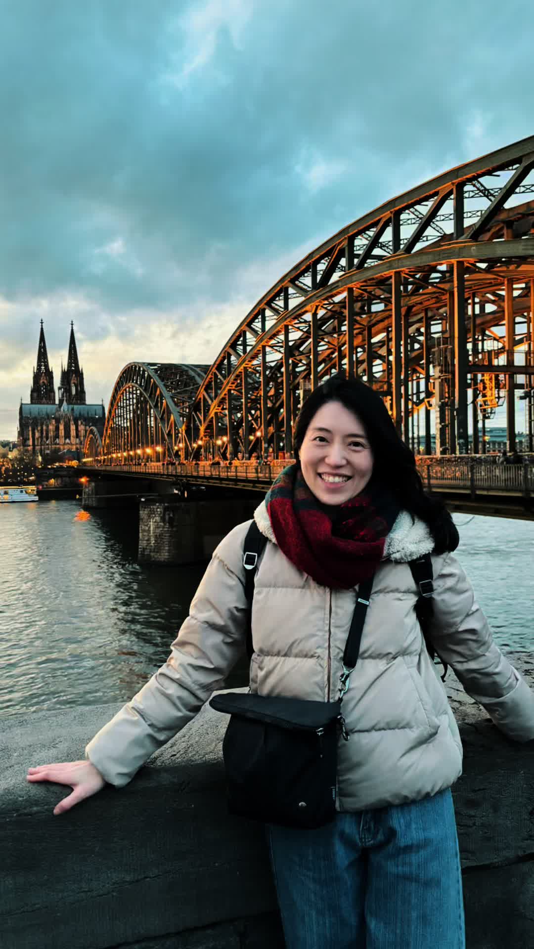 Hohenzollernbrücke (Hohenzollern Bridge)