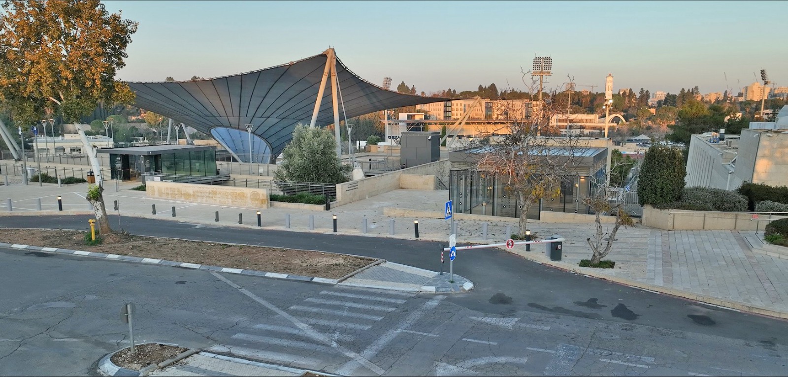 האתר הארכאולוגי דיון