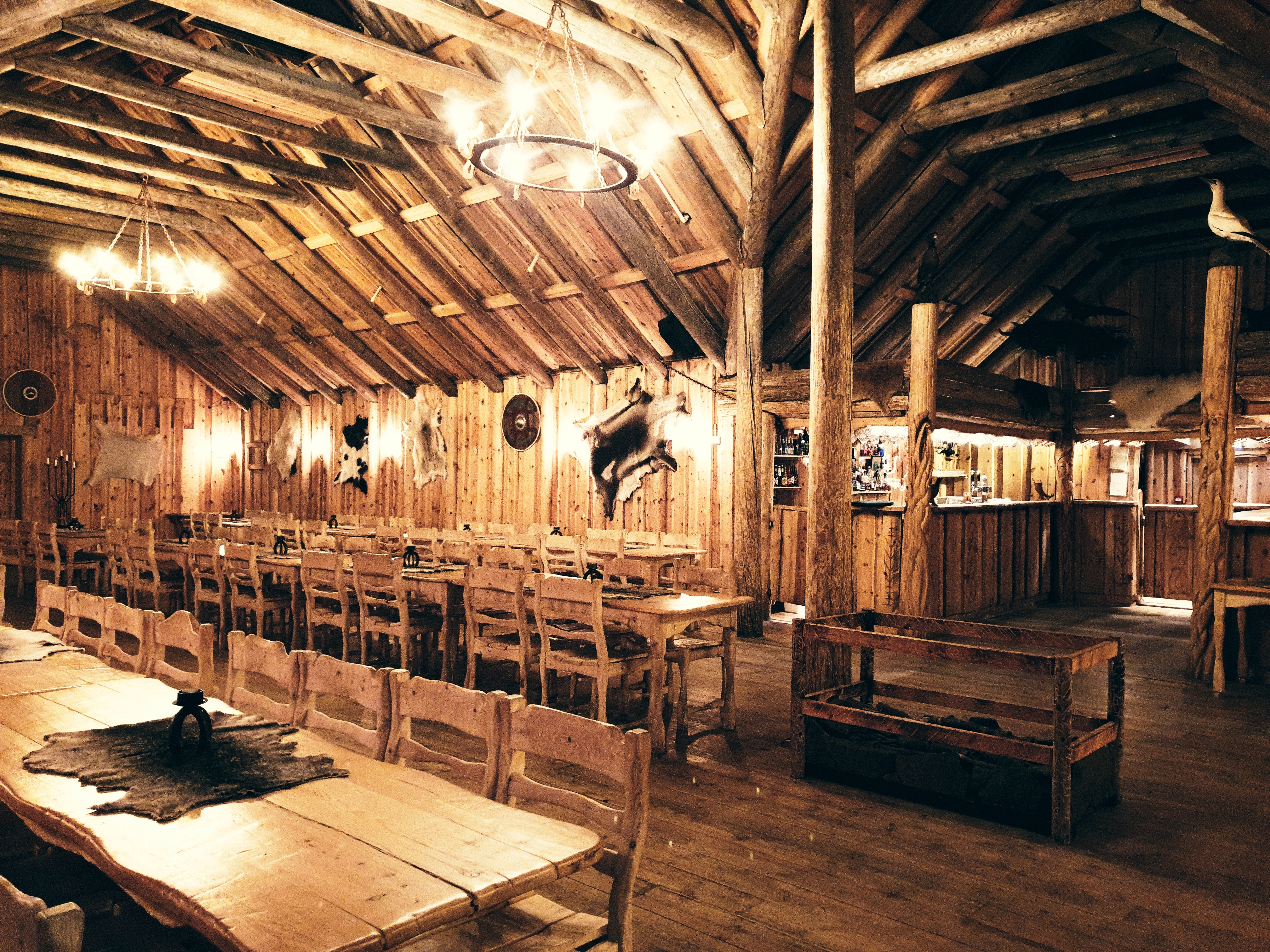 תמונה עבור Ingólfsskáli Viking Restaurant