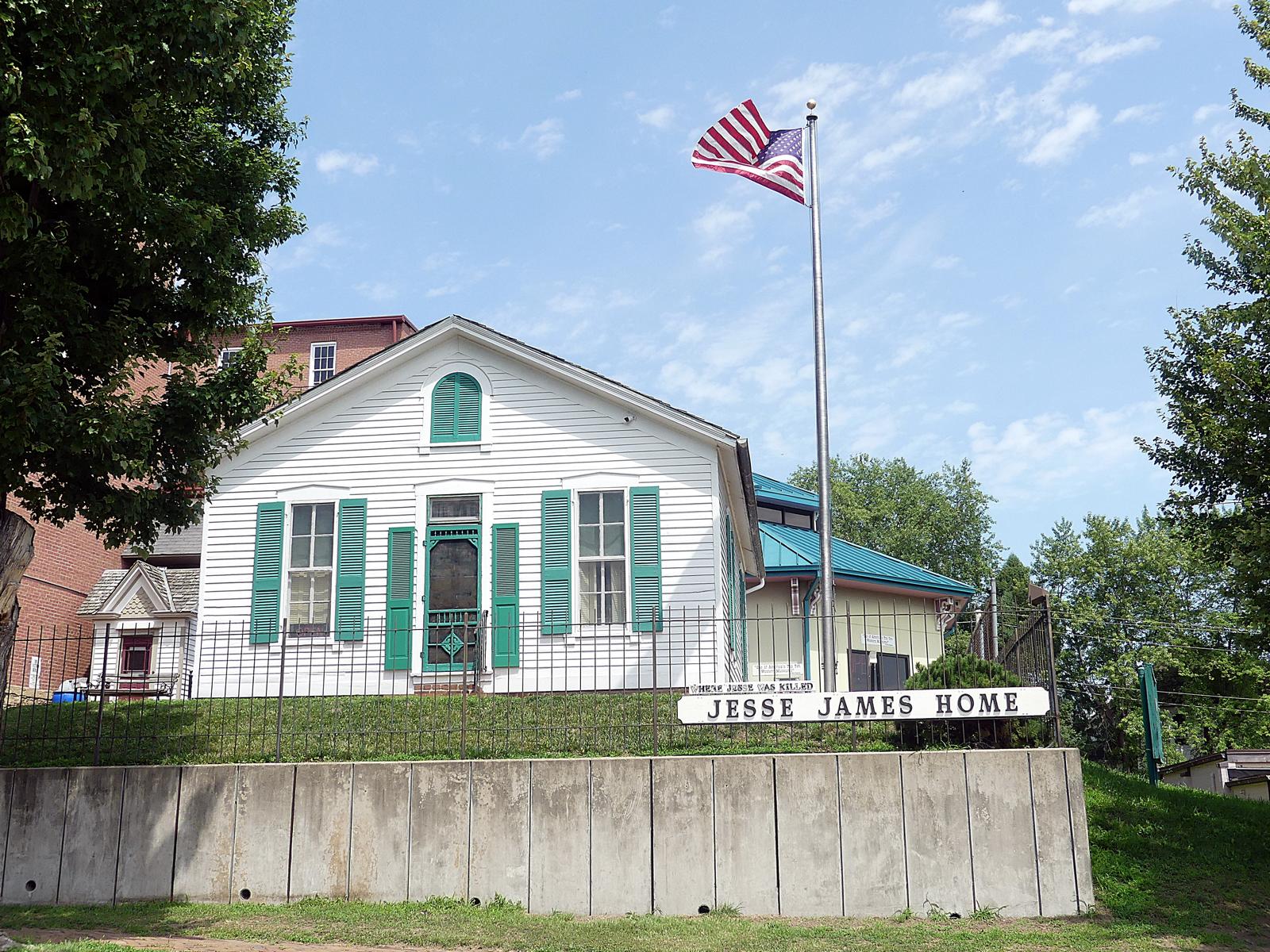 St. Joseph, MO (Jesse James Home & Museum area)