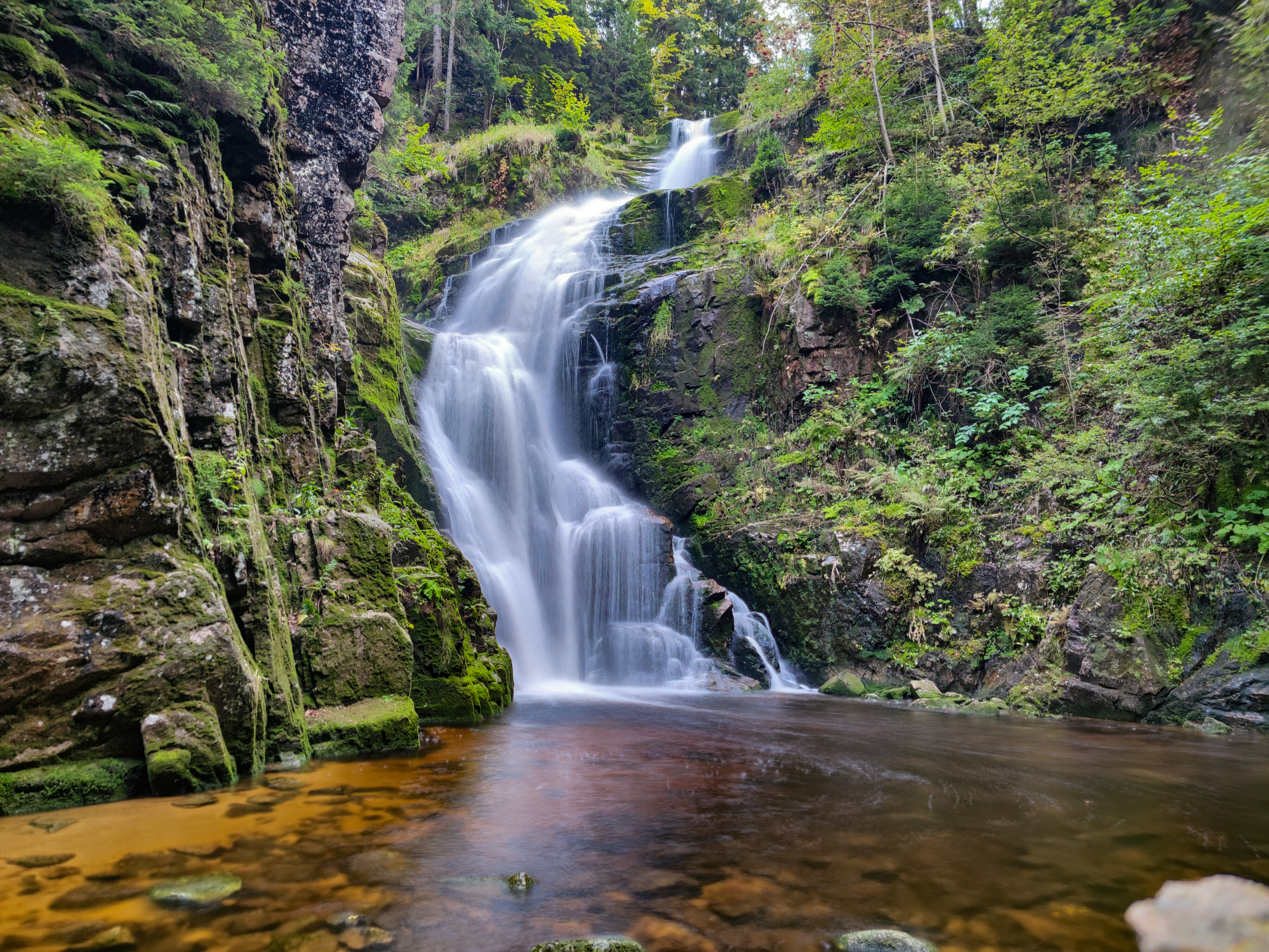 מסלול טיול בהרי קרקונושה בקיץ