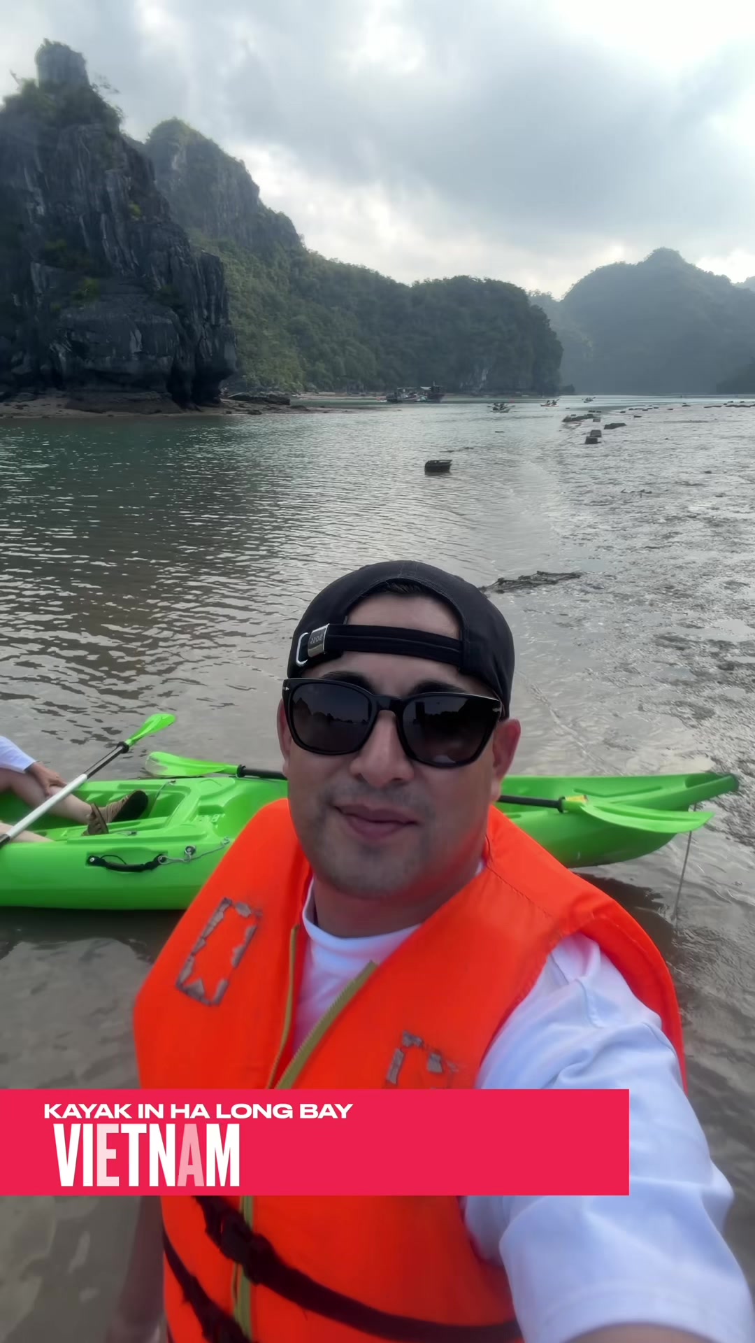 Kayaking in Ha Long Bay
