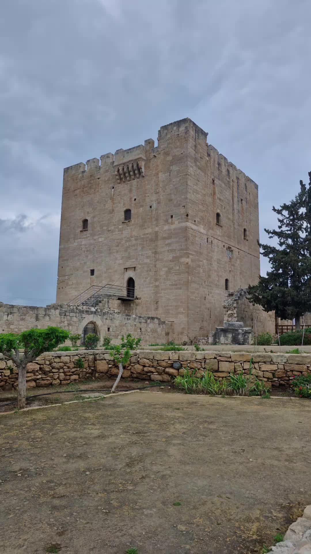 Колосский замок (Kolossi Castle)