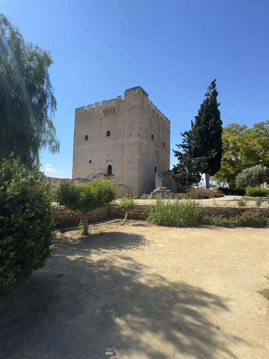 Колосский замок (Kolossi Castle)