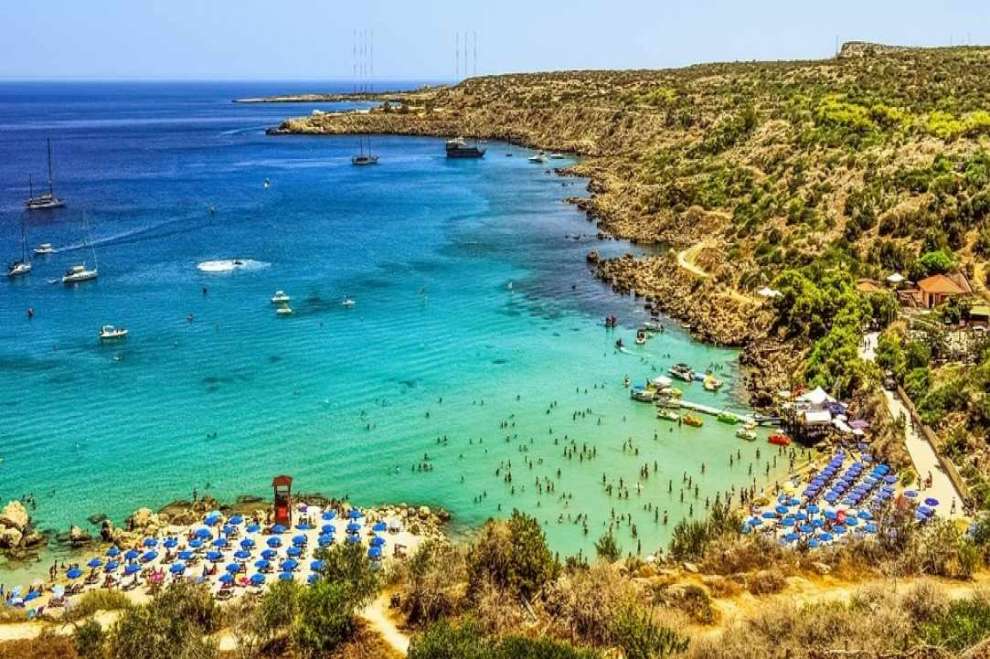 Konnos Bay