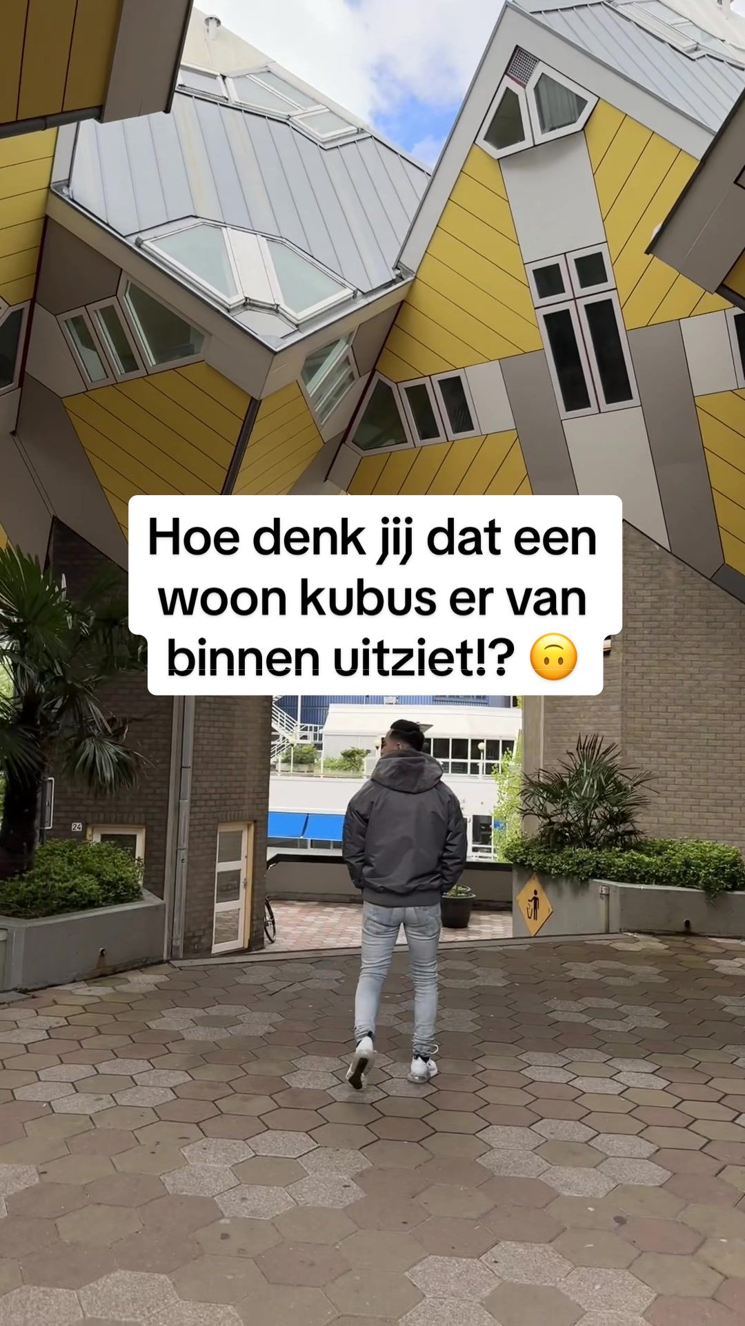 Kubuswoningen (Cube Houses)