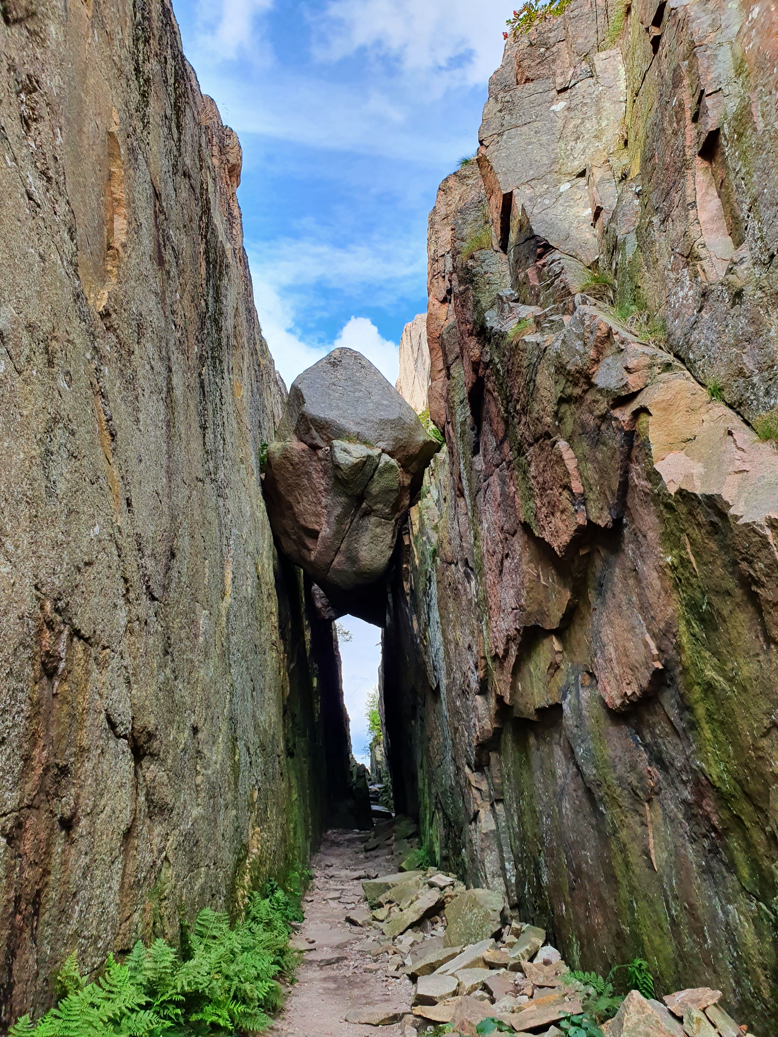 Fjällbacka (прибрежная деревня, Западное побережье)