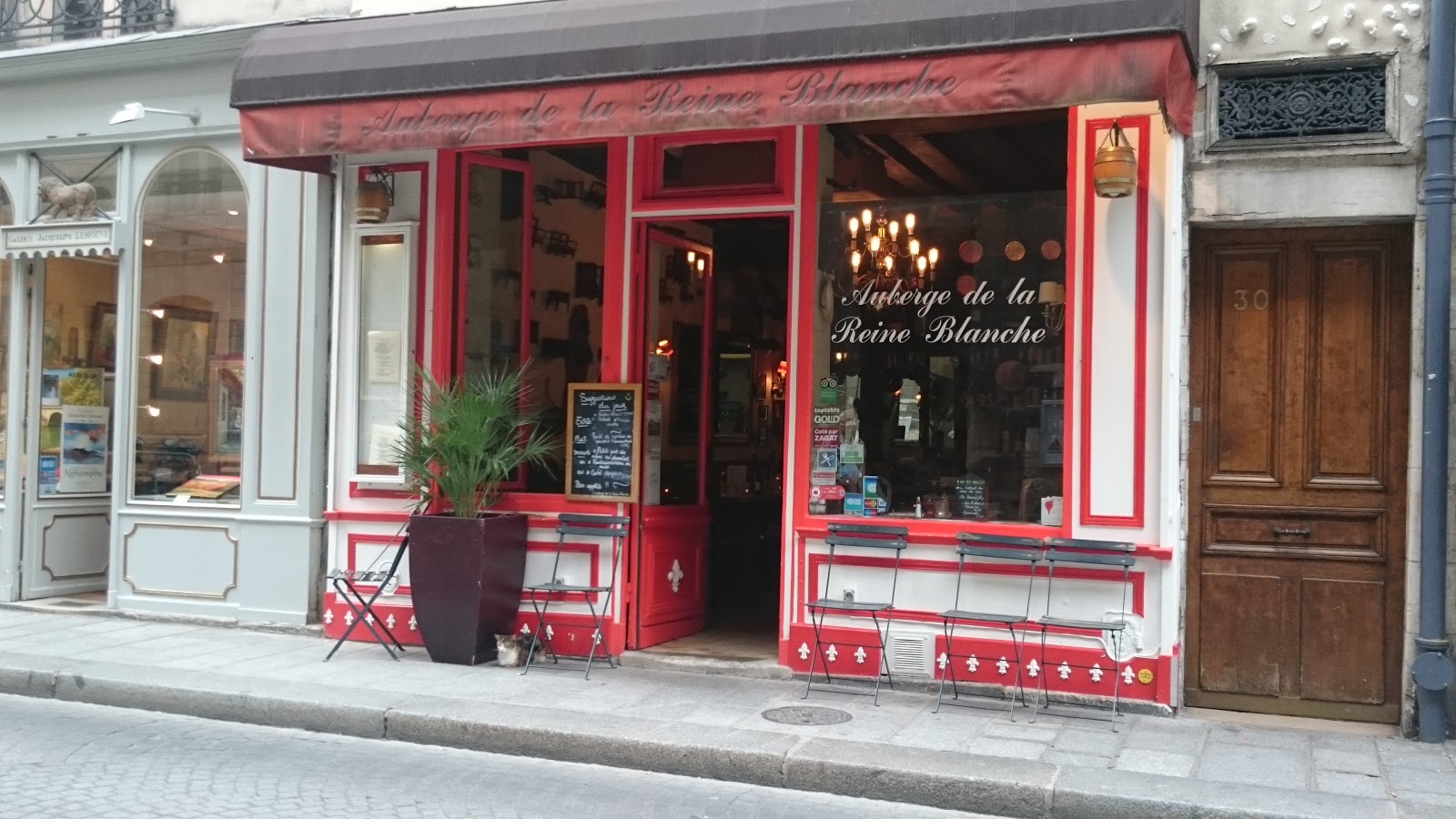 Picture for L'Auberge de la Reine Blanche