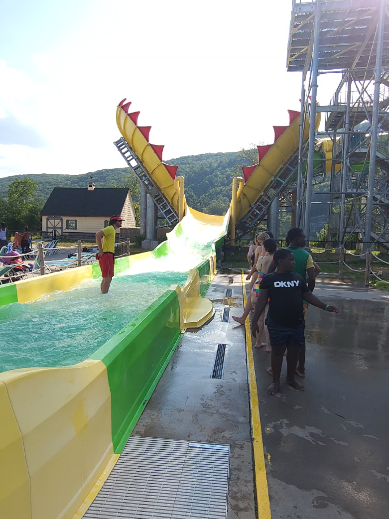 Lake Compounce