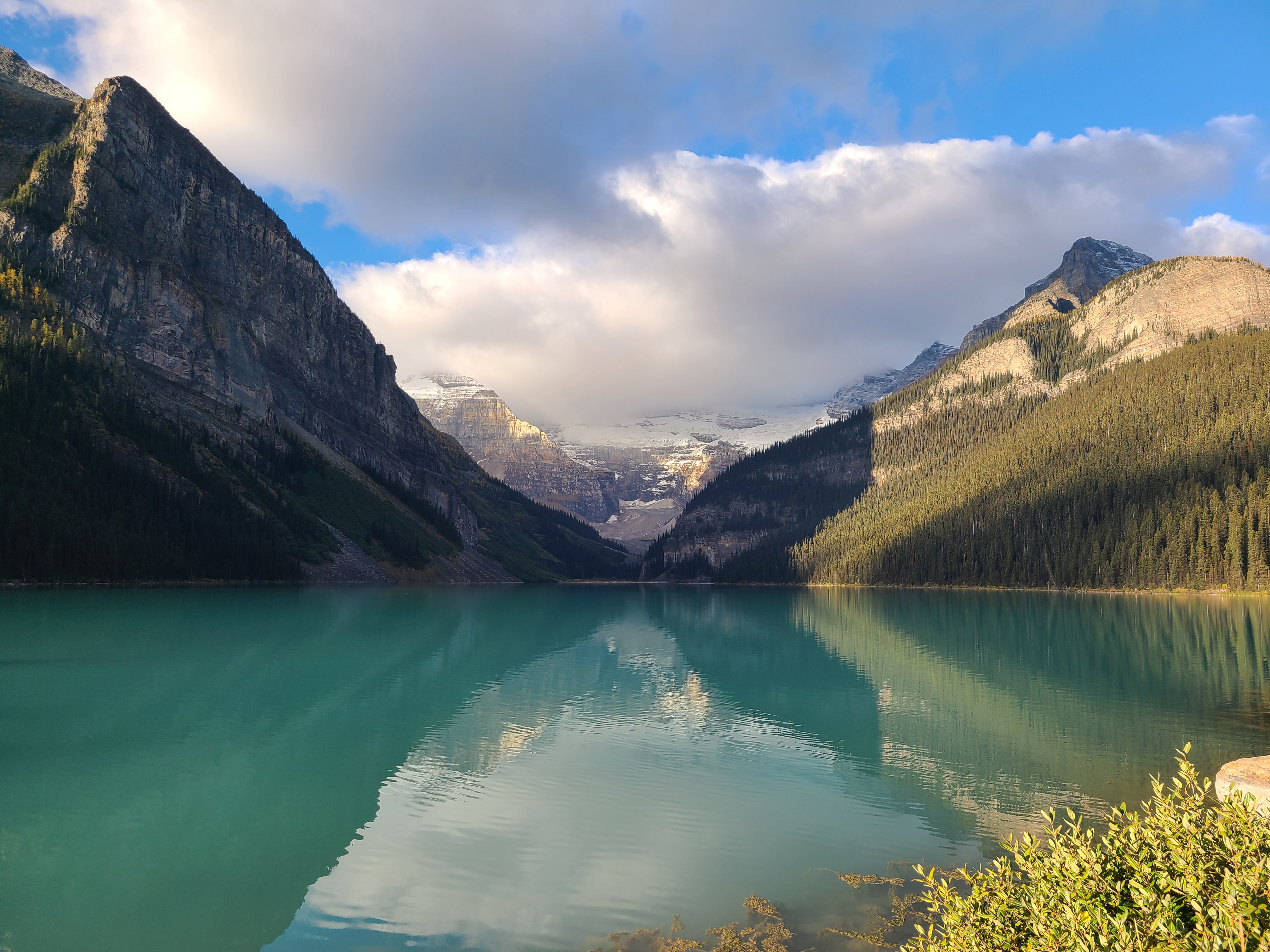 Lake Louise Lakeshore