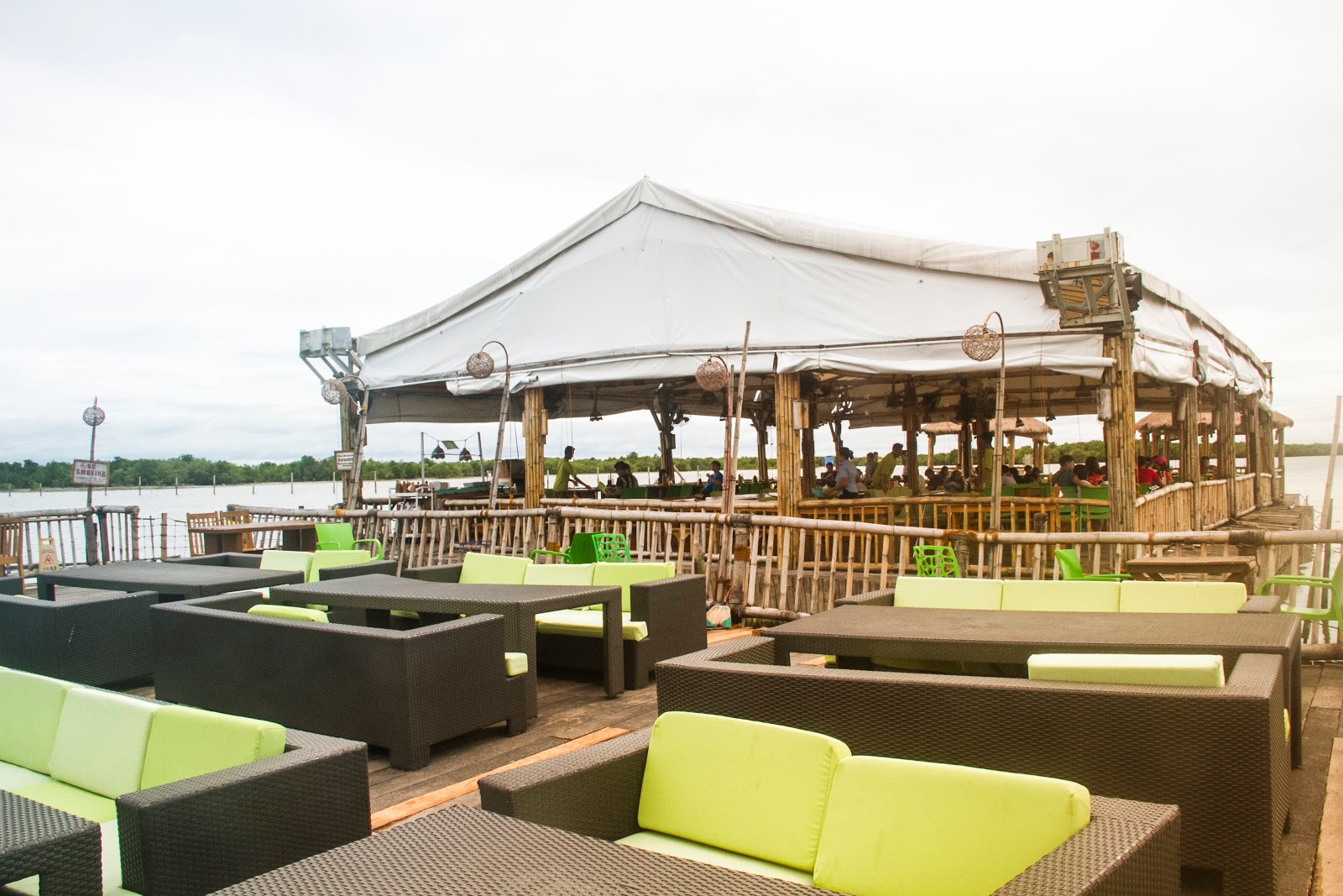 תמונה עבור Lantaw Floating Native Restaurant