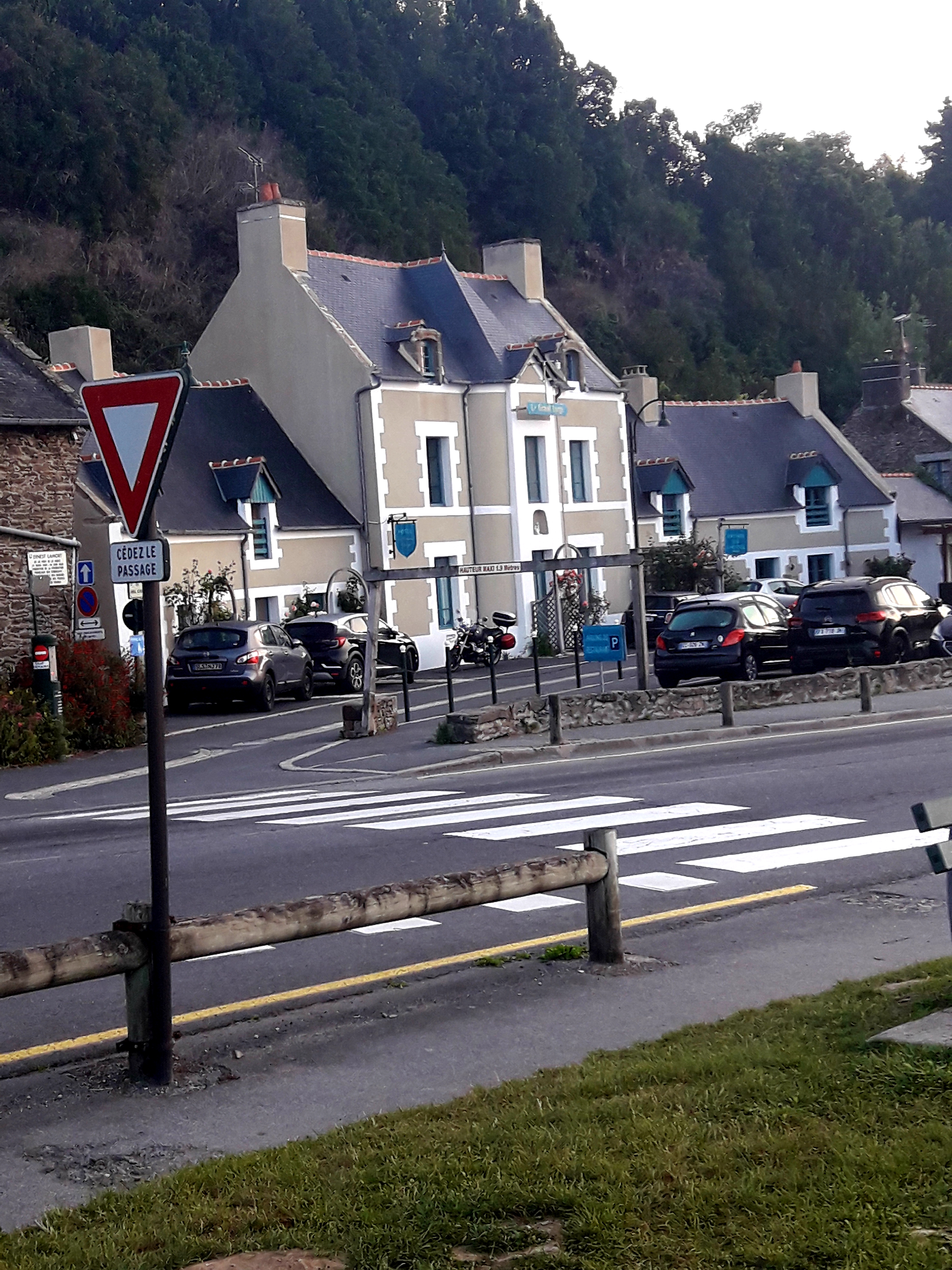 תמונה עבור Hôtel Le Grand Large (Cancale)