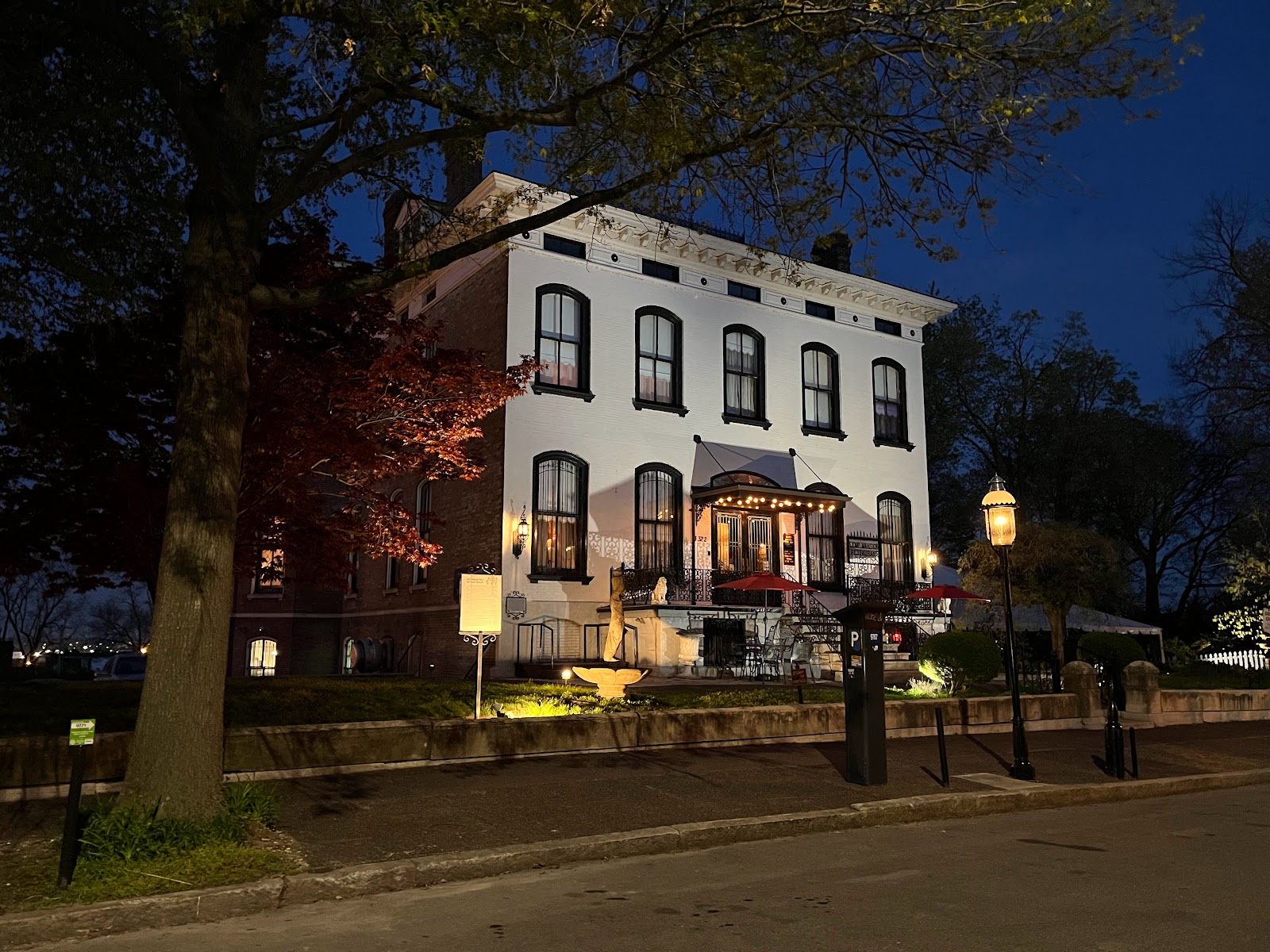Picture for Lemp Mansion Restaurant & Inn (St. Louis, Missouri)
