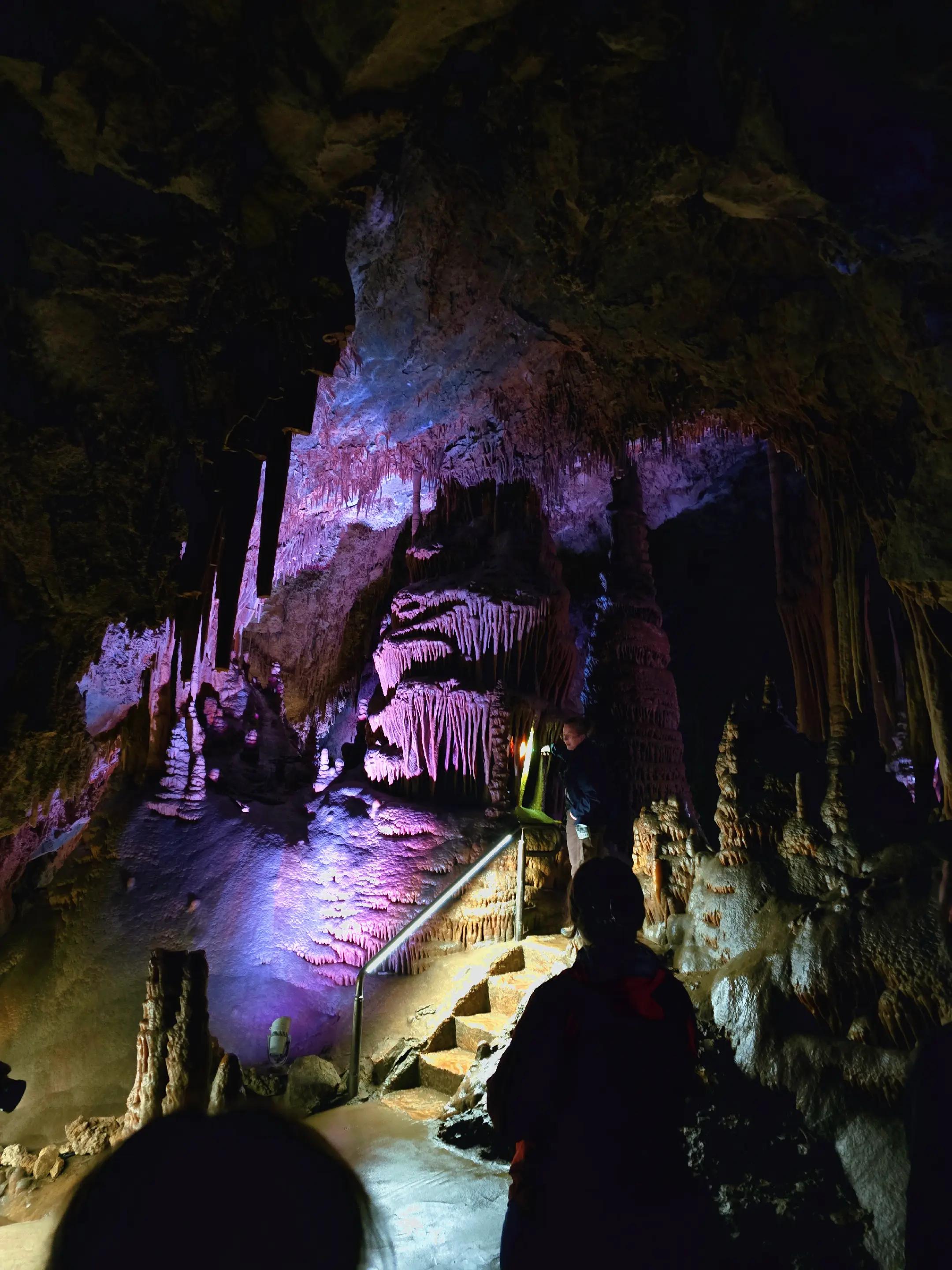 Lewis & Clark Caverns State Park