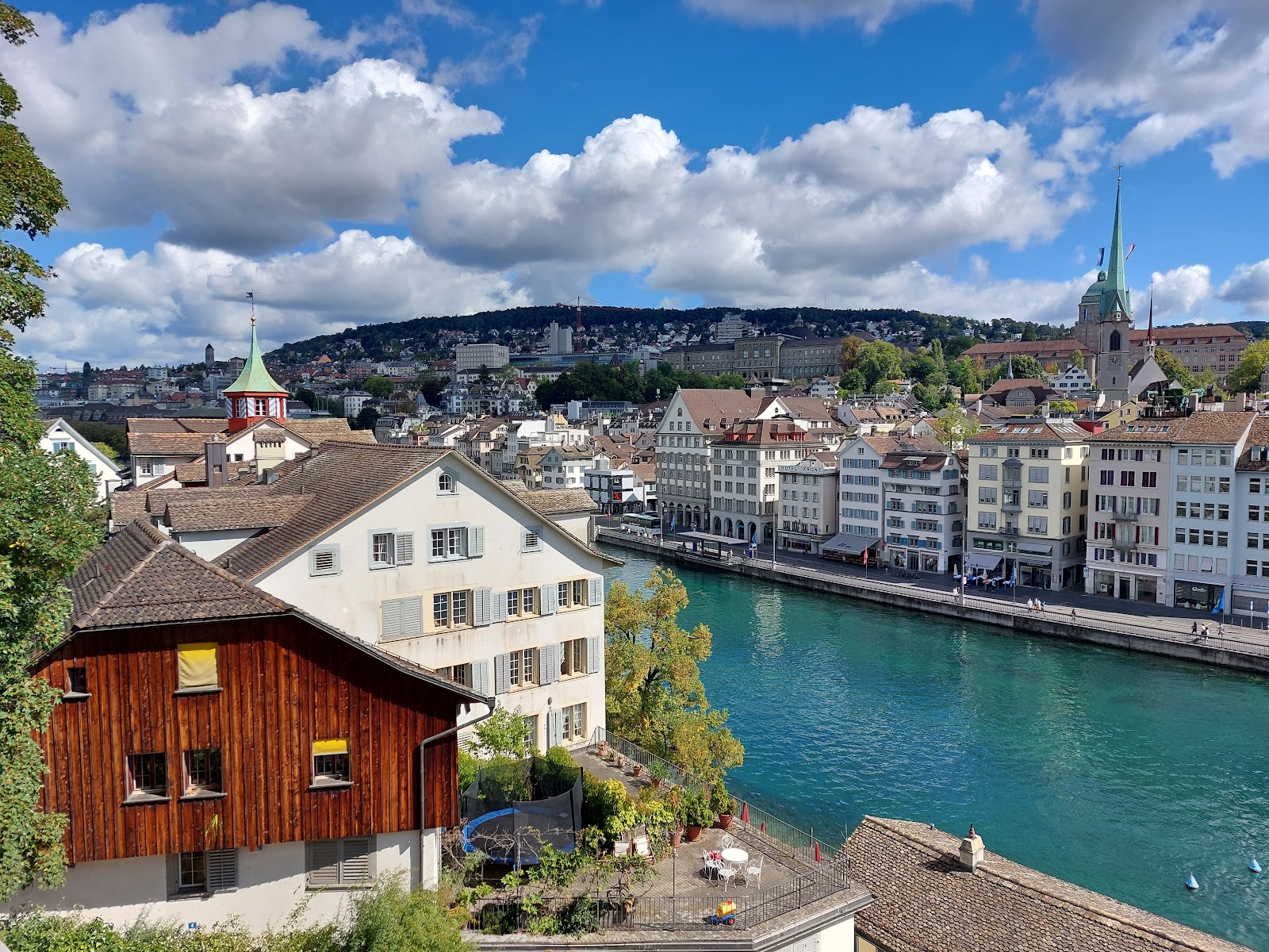 Линденхоф (Lindenhof Hill)