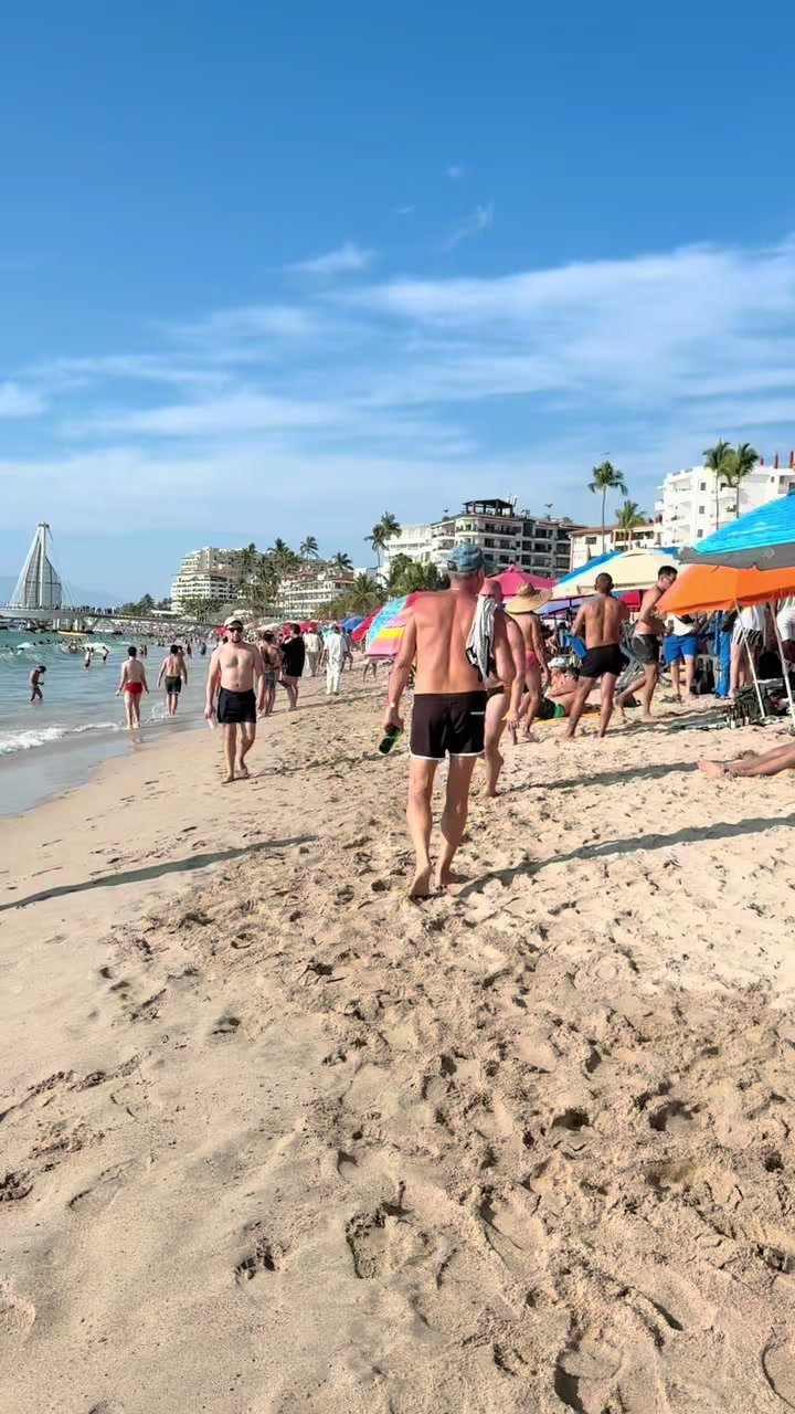 Los Muertos Beach
