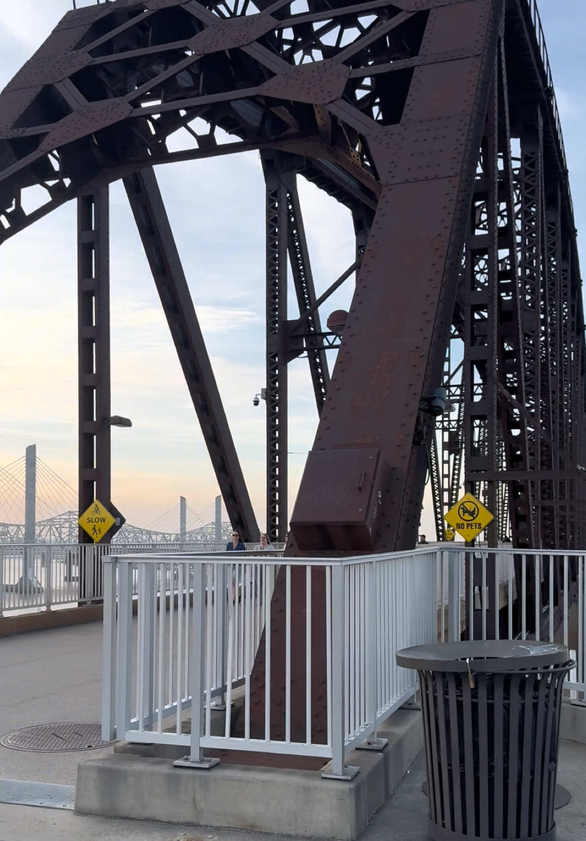Louisville Waterfront Park & Big Four Bridge (Louisville, KY)