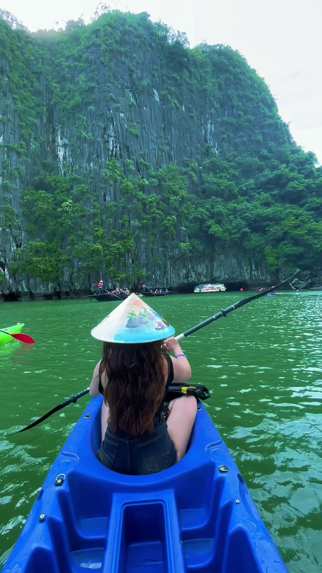 Luon Cave / Luon Bay (kayaking area)