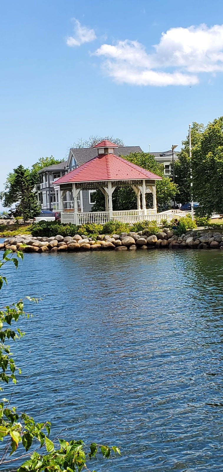 Mahone Bay