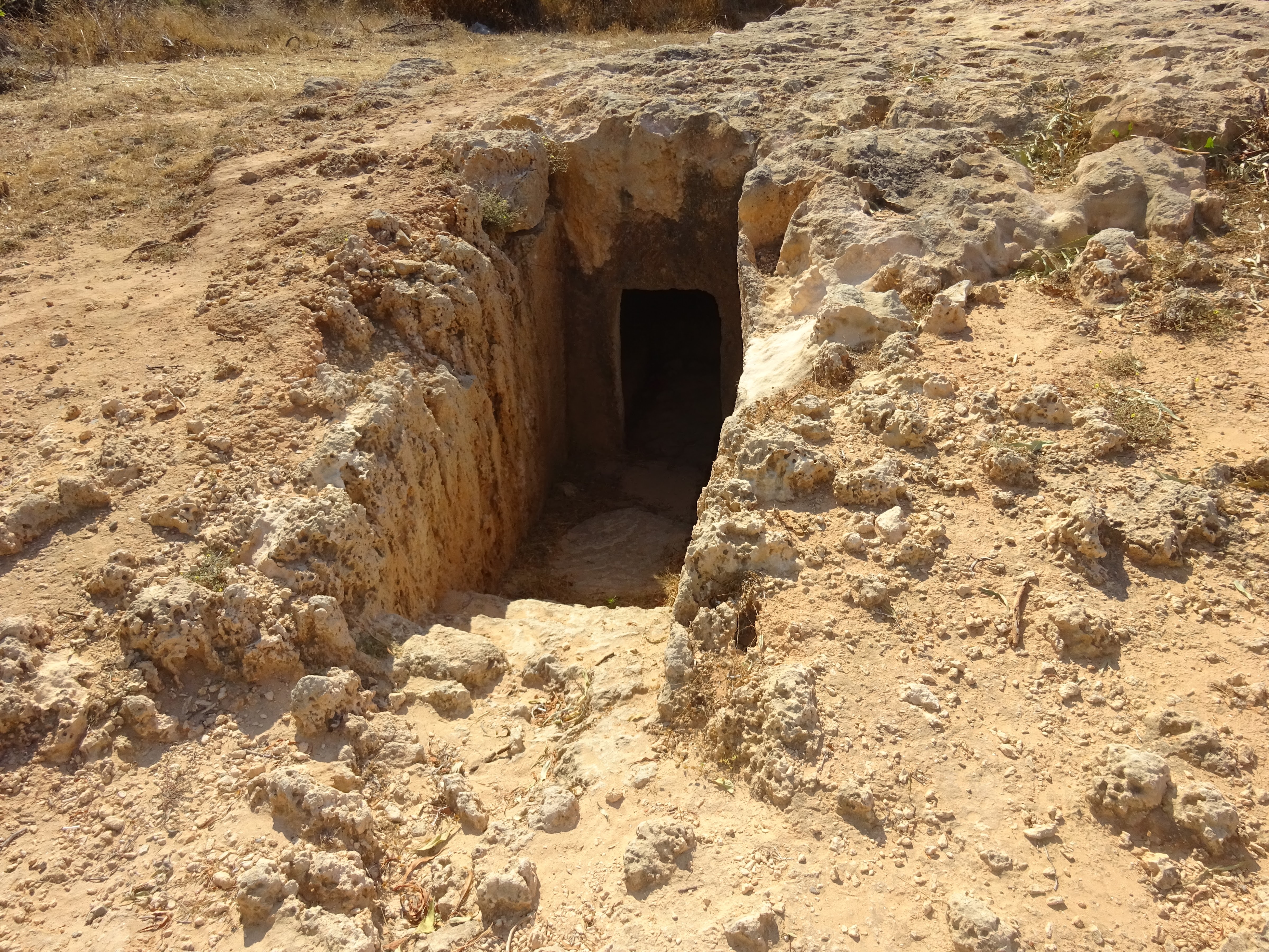 Makronissos Tombs (ancient site)