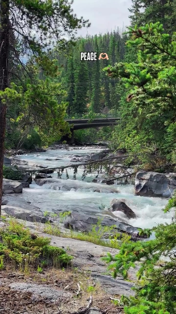 Maligne Canyon