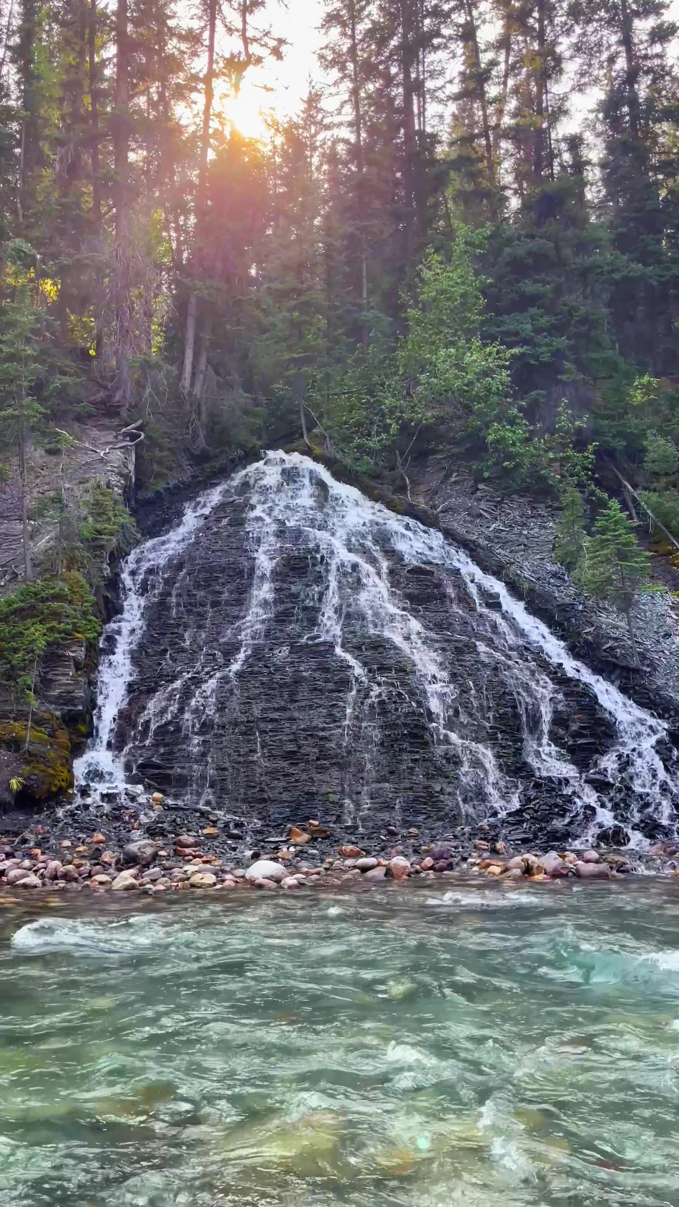 Maligne Canyon