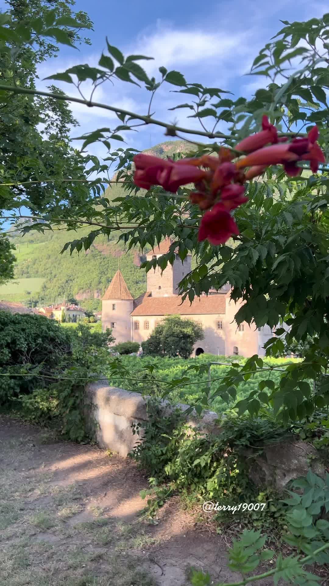 Maretsch Castle (Castel Mareccio)