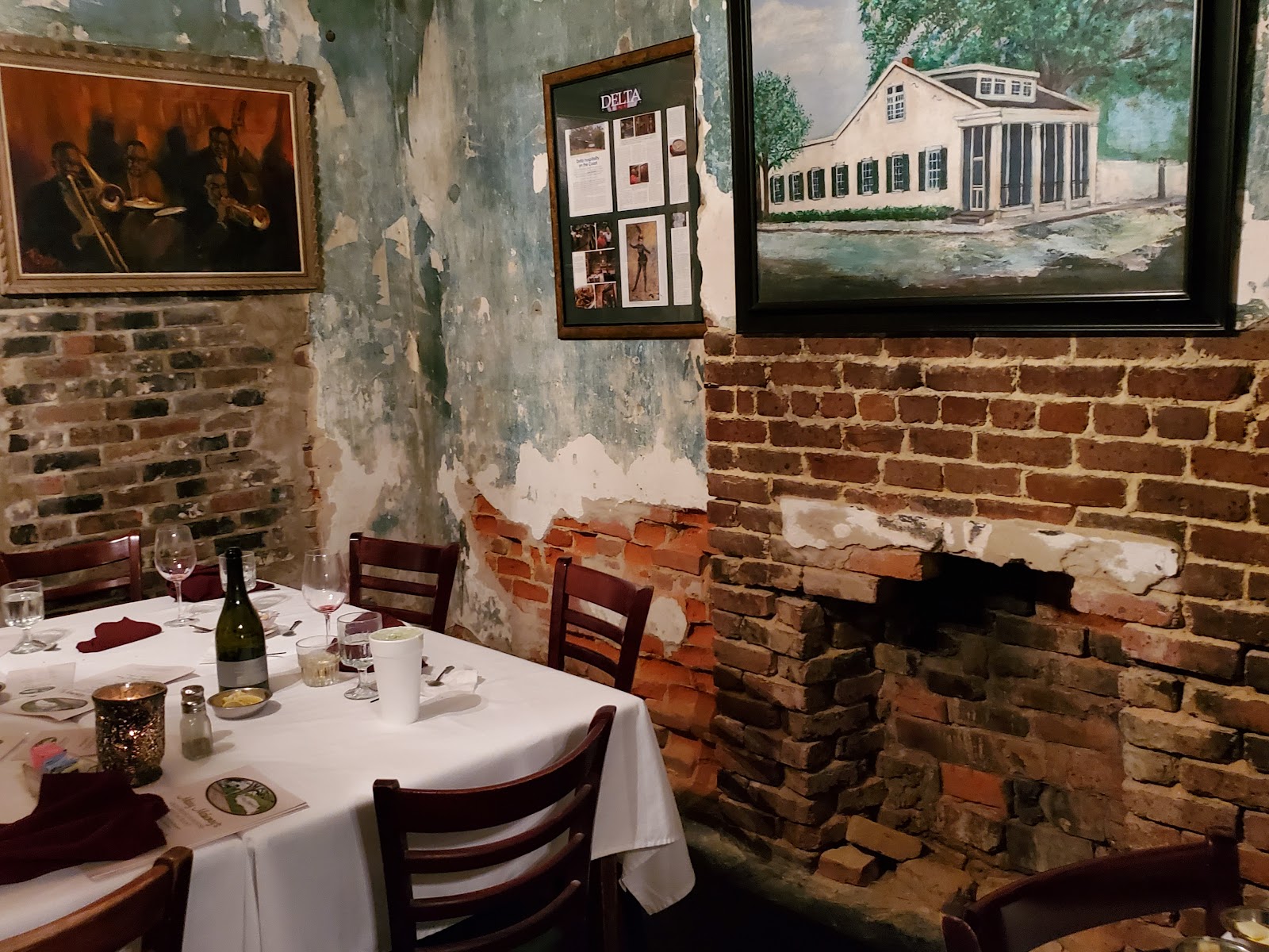 Picture for Mary Mahoney's Old French House