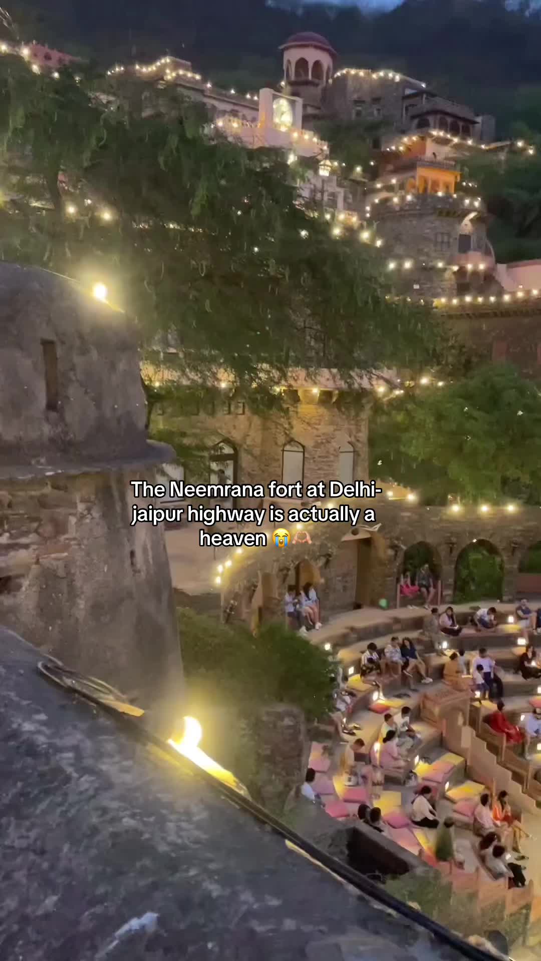 מבצר נימראנה (Neemrana Fort)