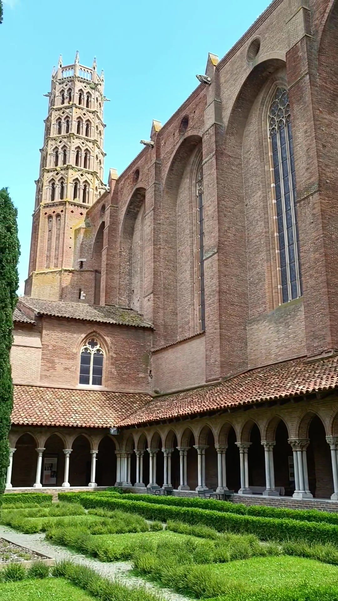 מנזר הז'קובינים (Couvent des Jacobins)