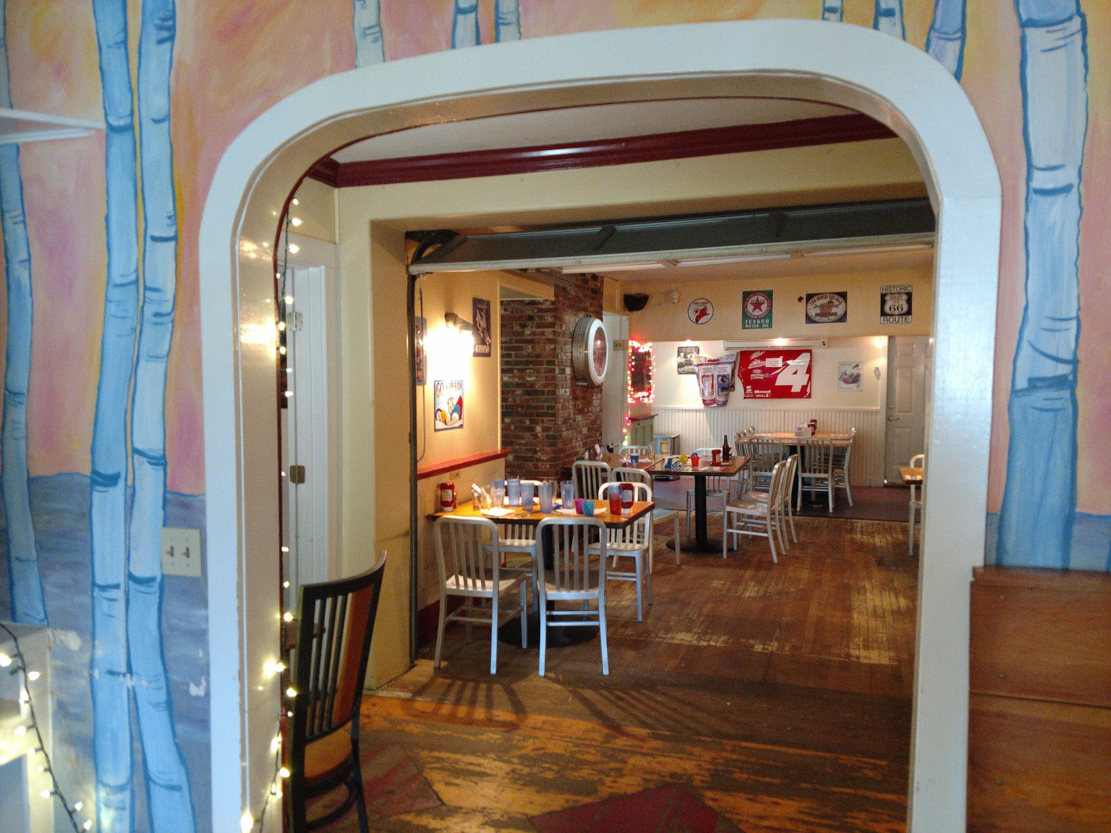 Picture for Moat Mountain Smokehouse & Brewing Co.