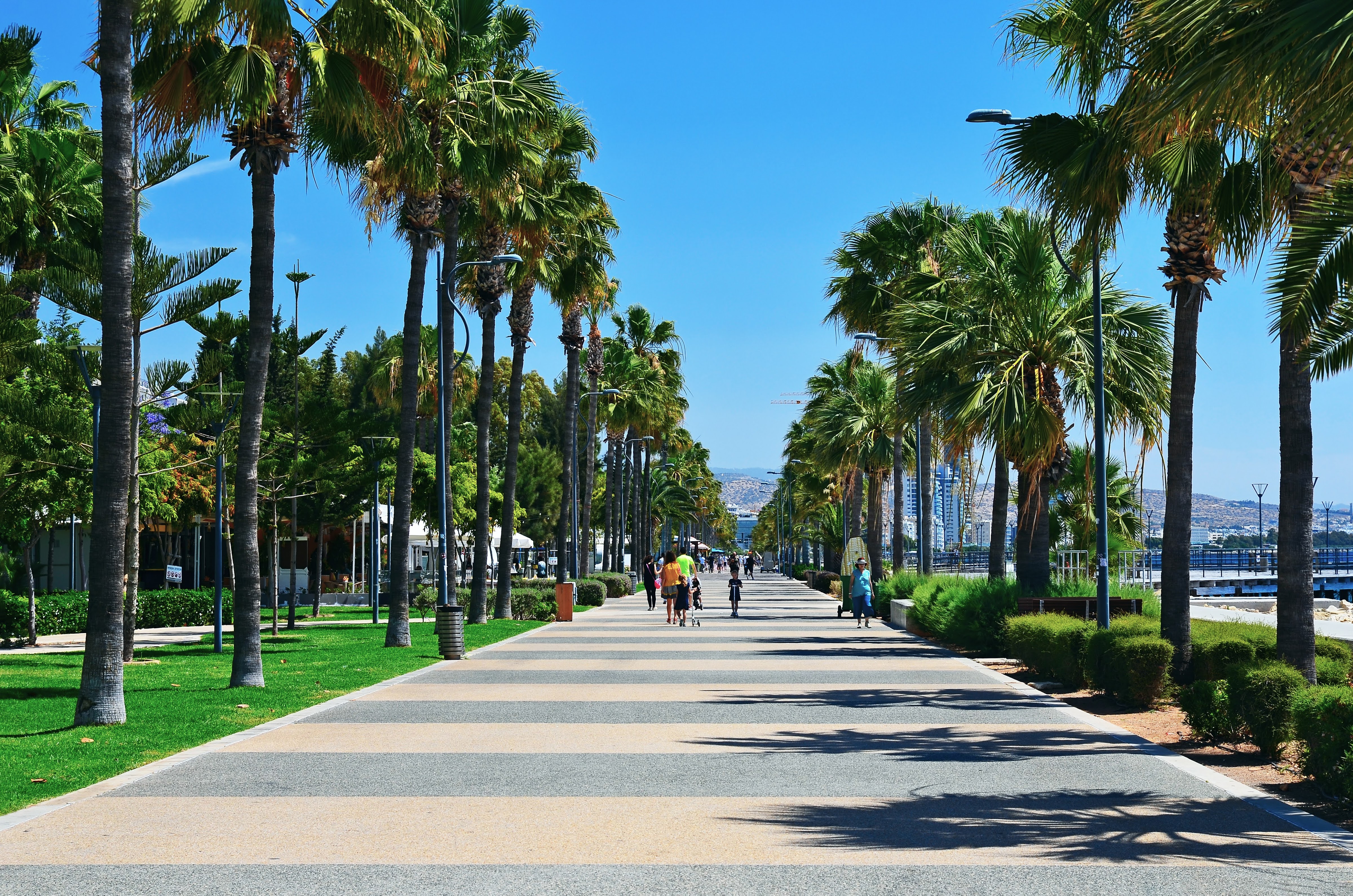 Набережная Молос (Molos Promenade)