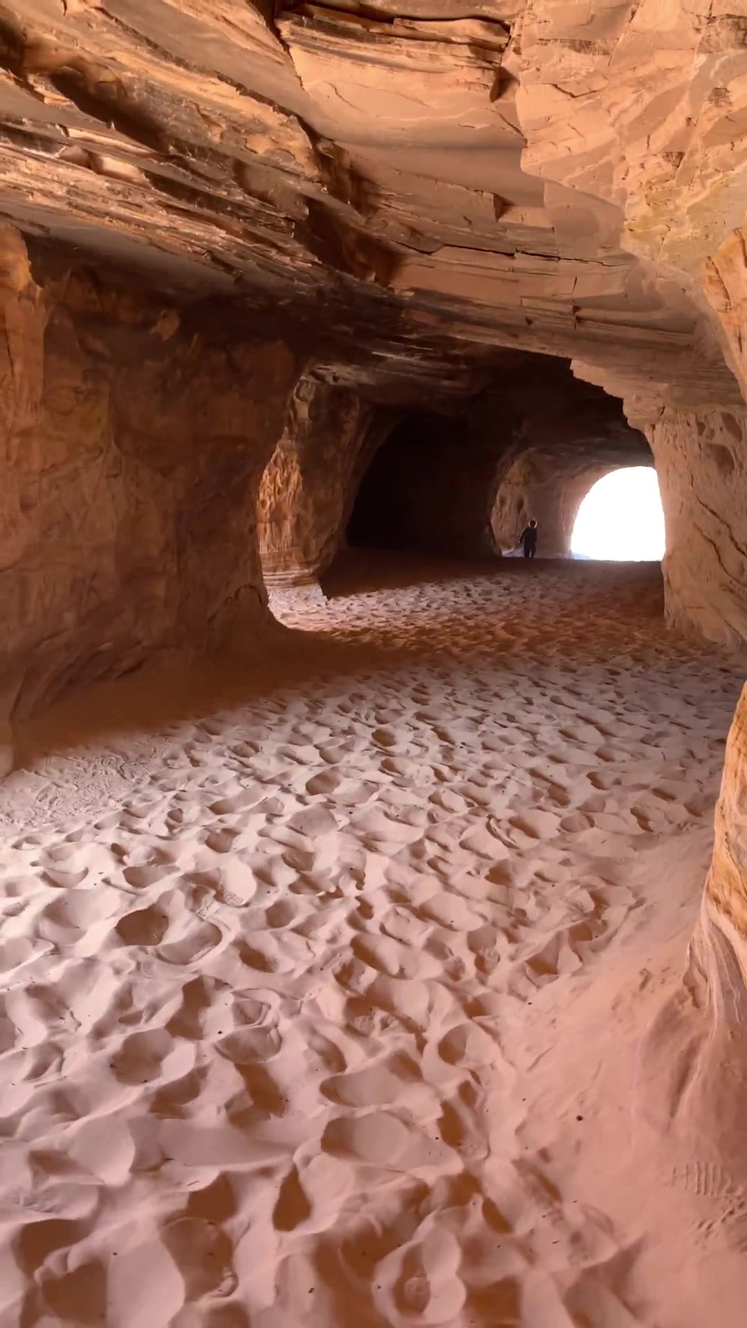 Moqui Cave