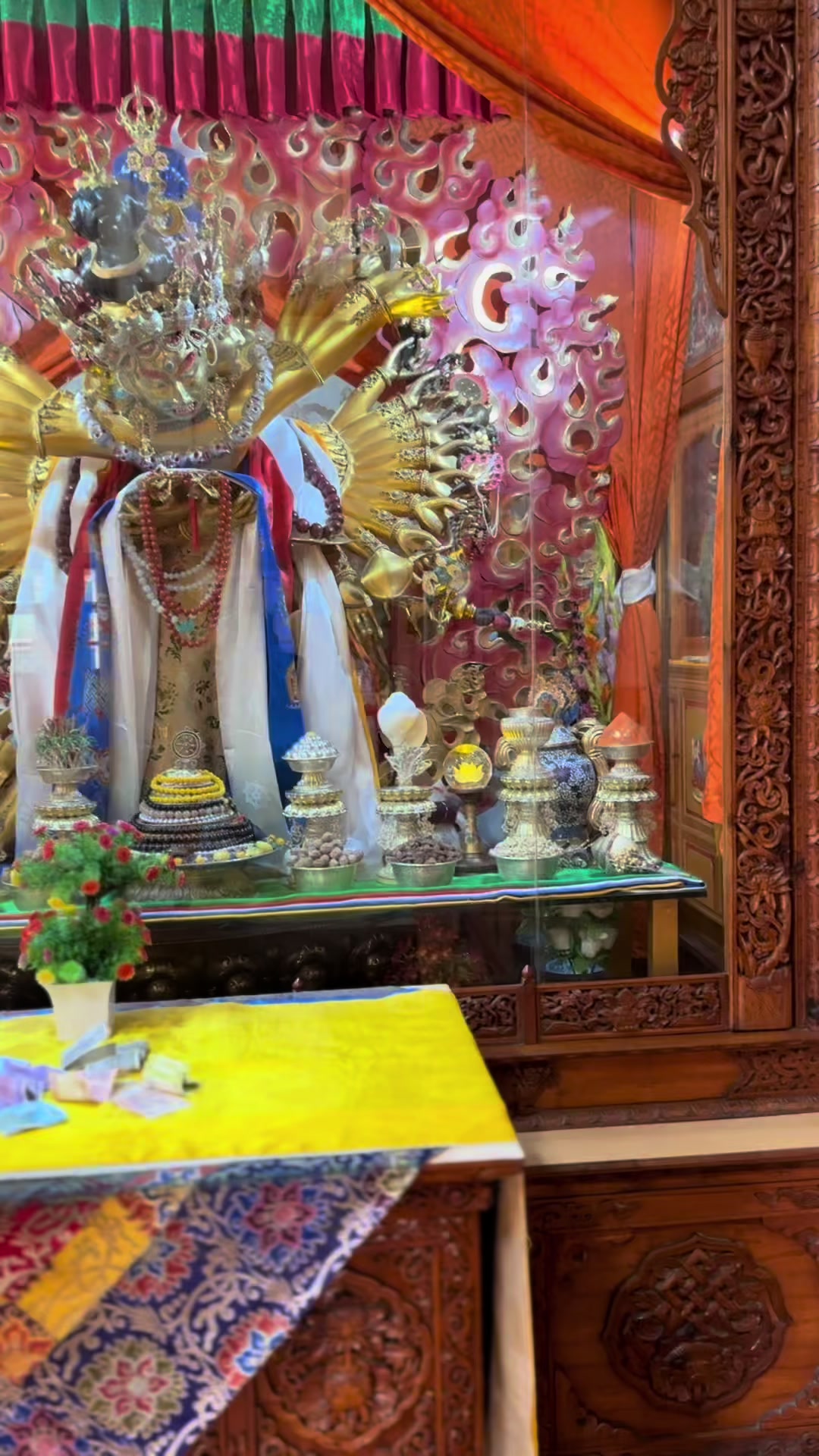 מתחם צוגלאקאנג (Tsuglagkhang Complex / Dalai Lama Temple)