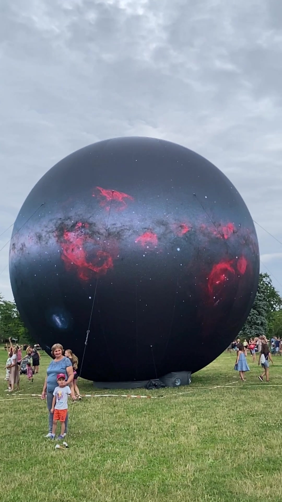 מצפה כוכבים והפלנטריום (Brno Observatory and Planetarium)