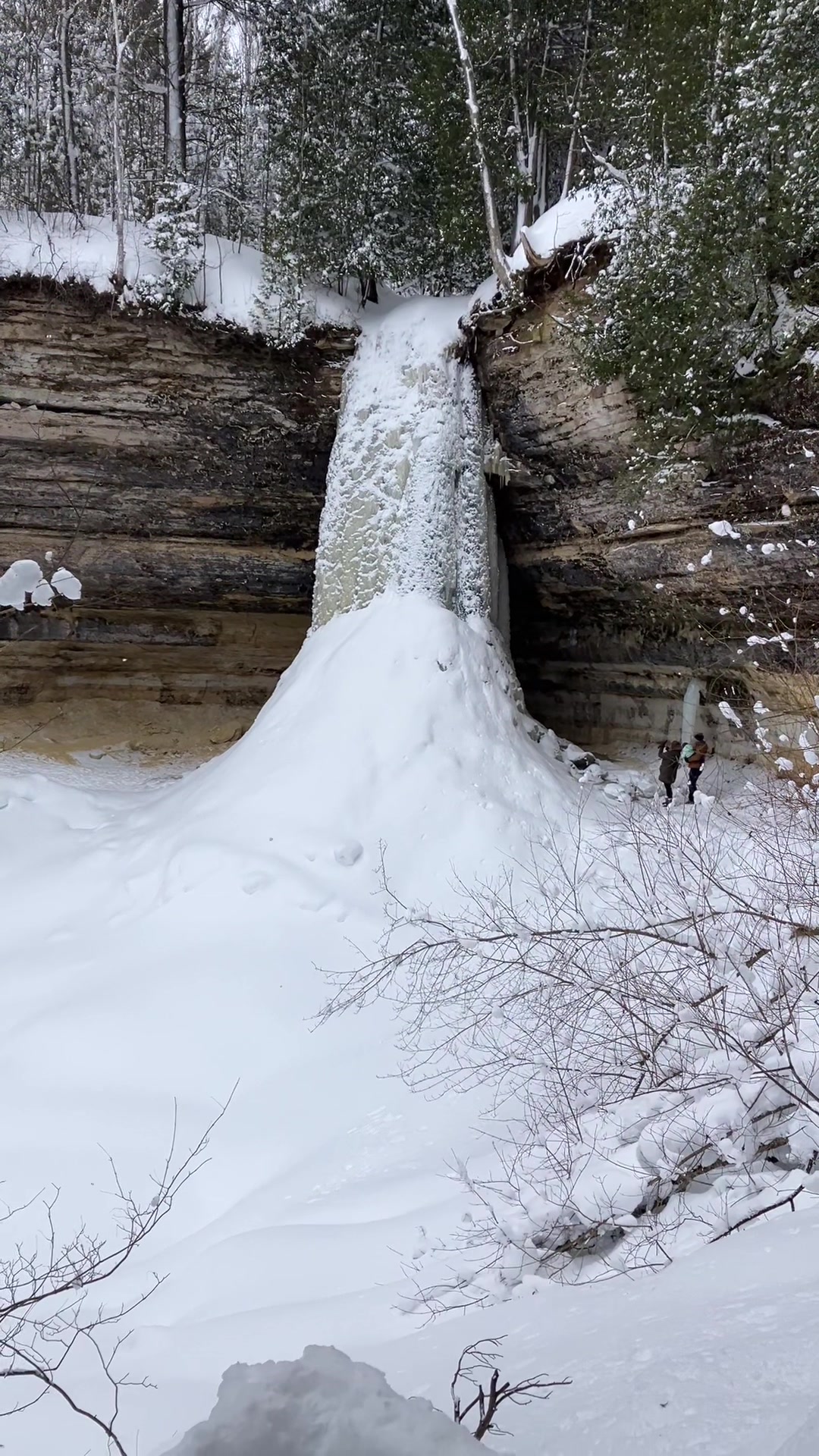 Munising Falls