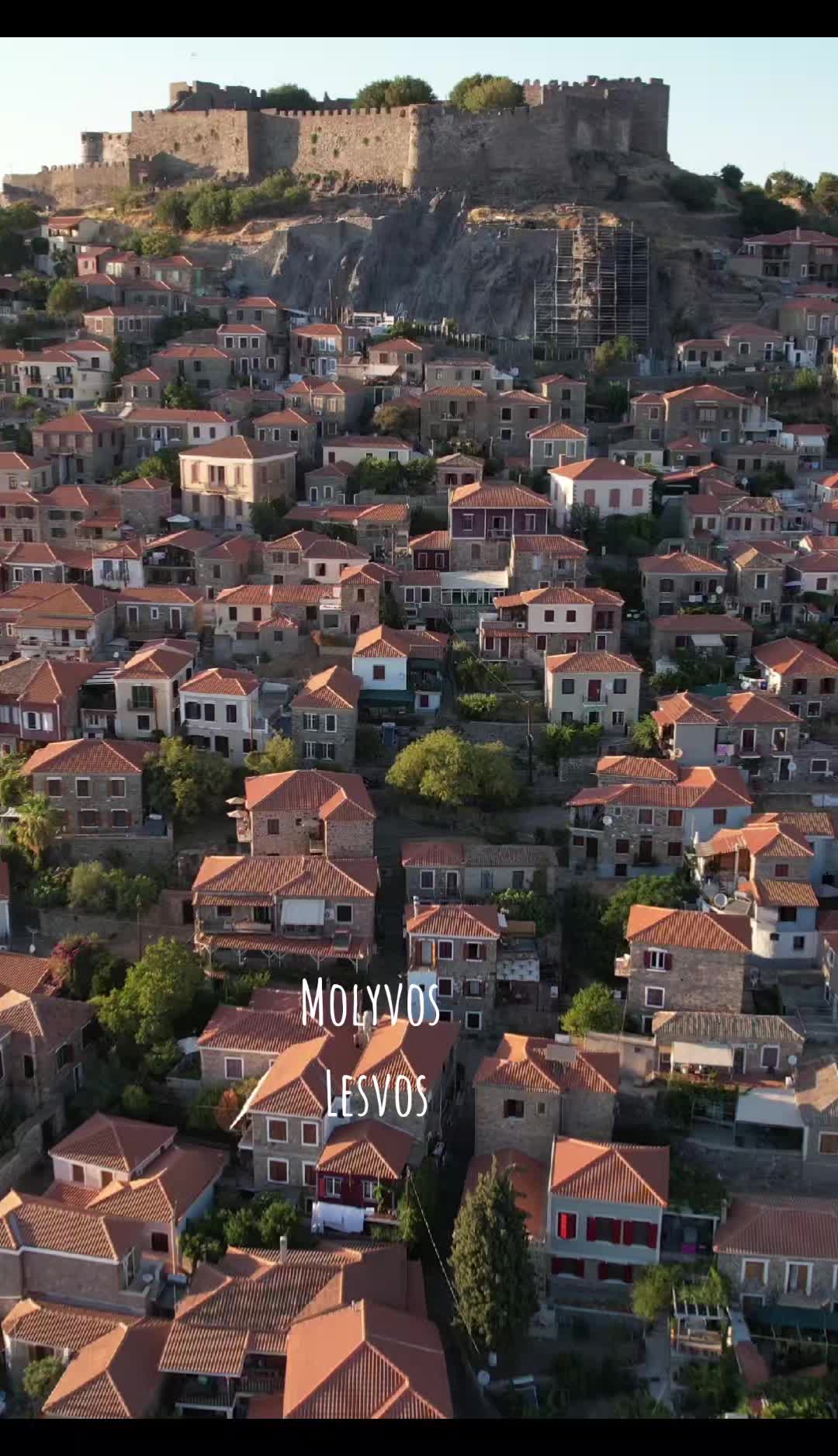 מוליביוס (Molyvos) – עיר הנמל הציורית