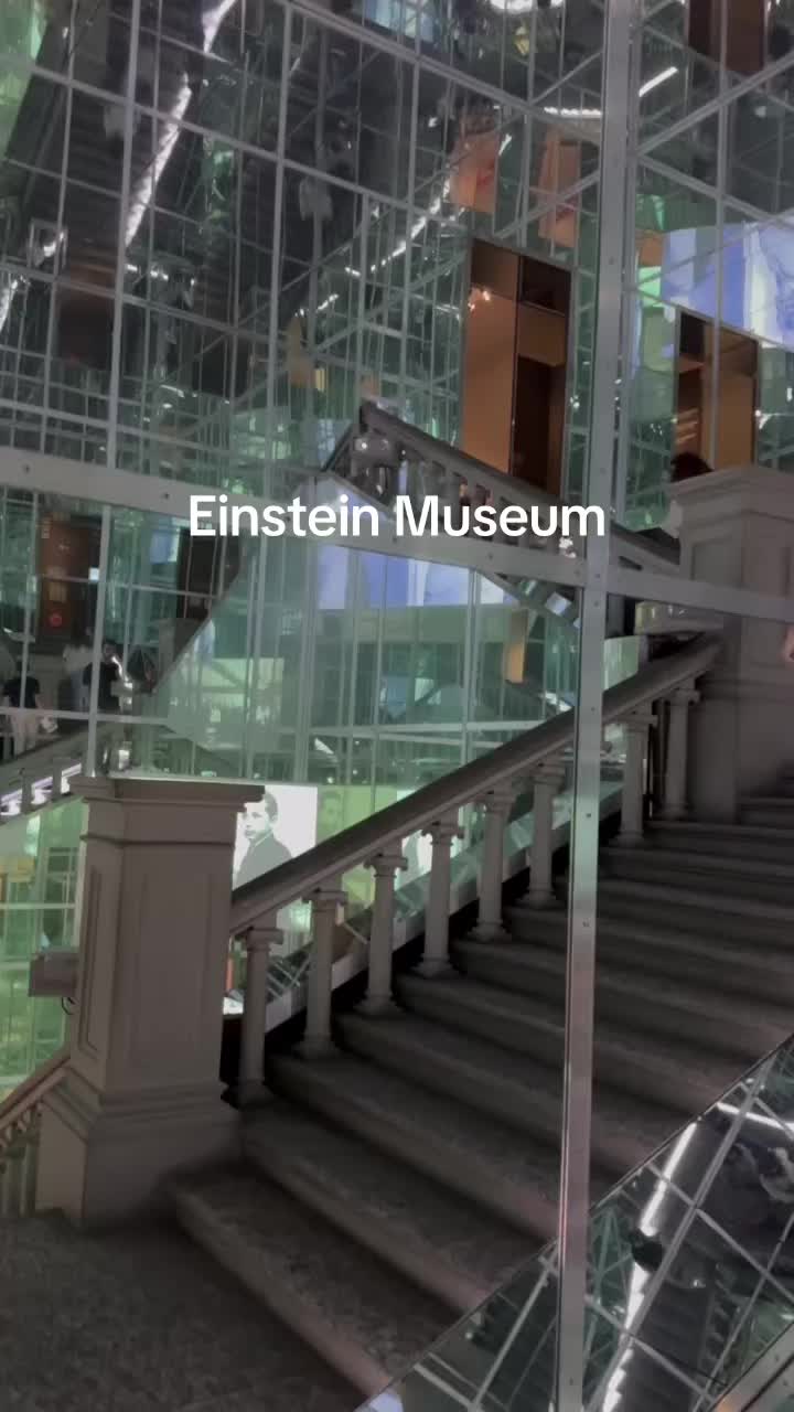 מוזיאון פולקלור השווייצרי (Bern Historical Museum - Einstein Museum)