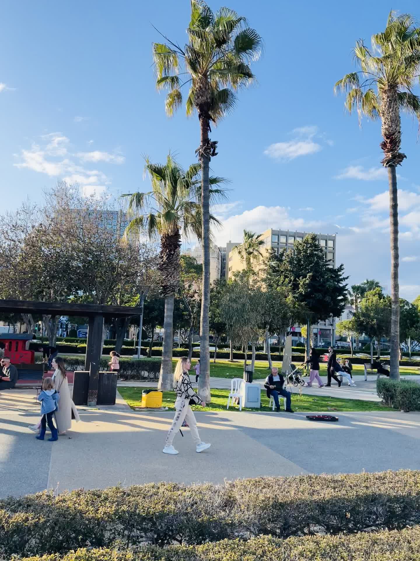 Набережная Молос (Molos Promenade)