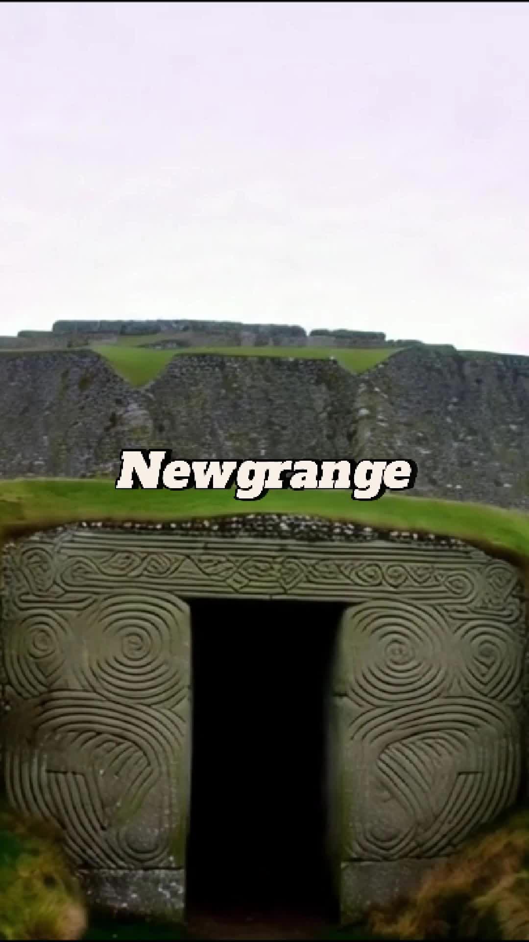 Newgrange (Brú na Bóinne)